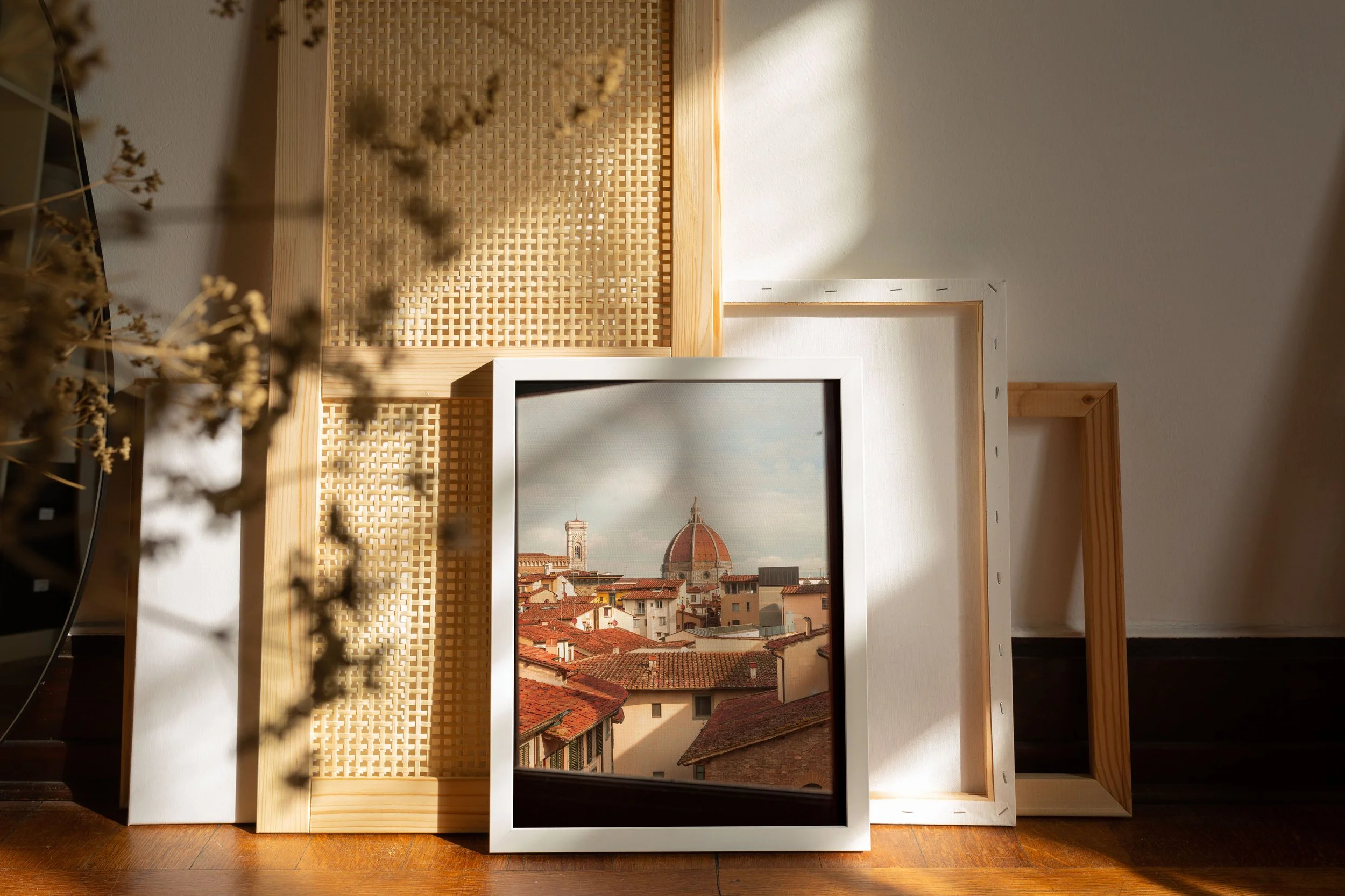 IL DOMO THROUGH THE WINDOW.jpg