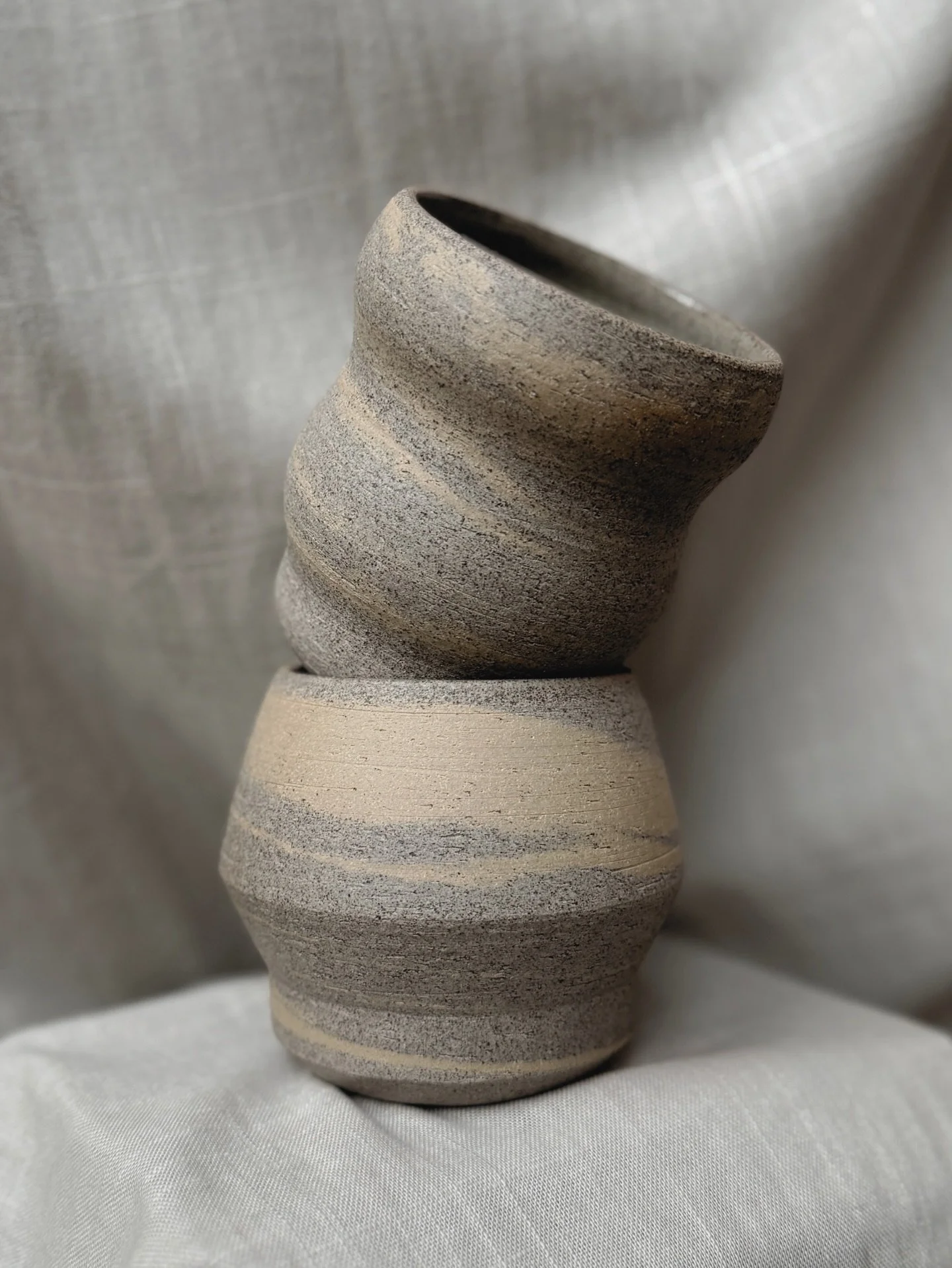 Mixed Clay Vases 

#ceramicstudio #ikebana #ikebanavase #ceramicartist
