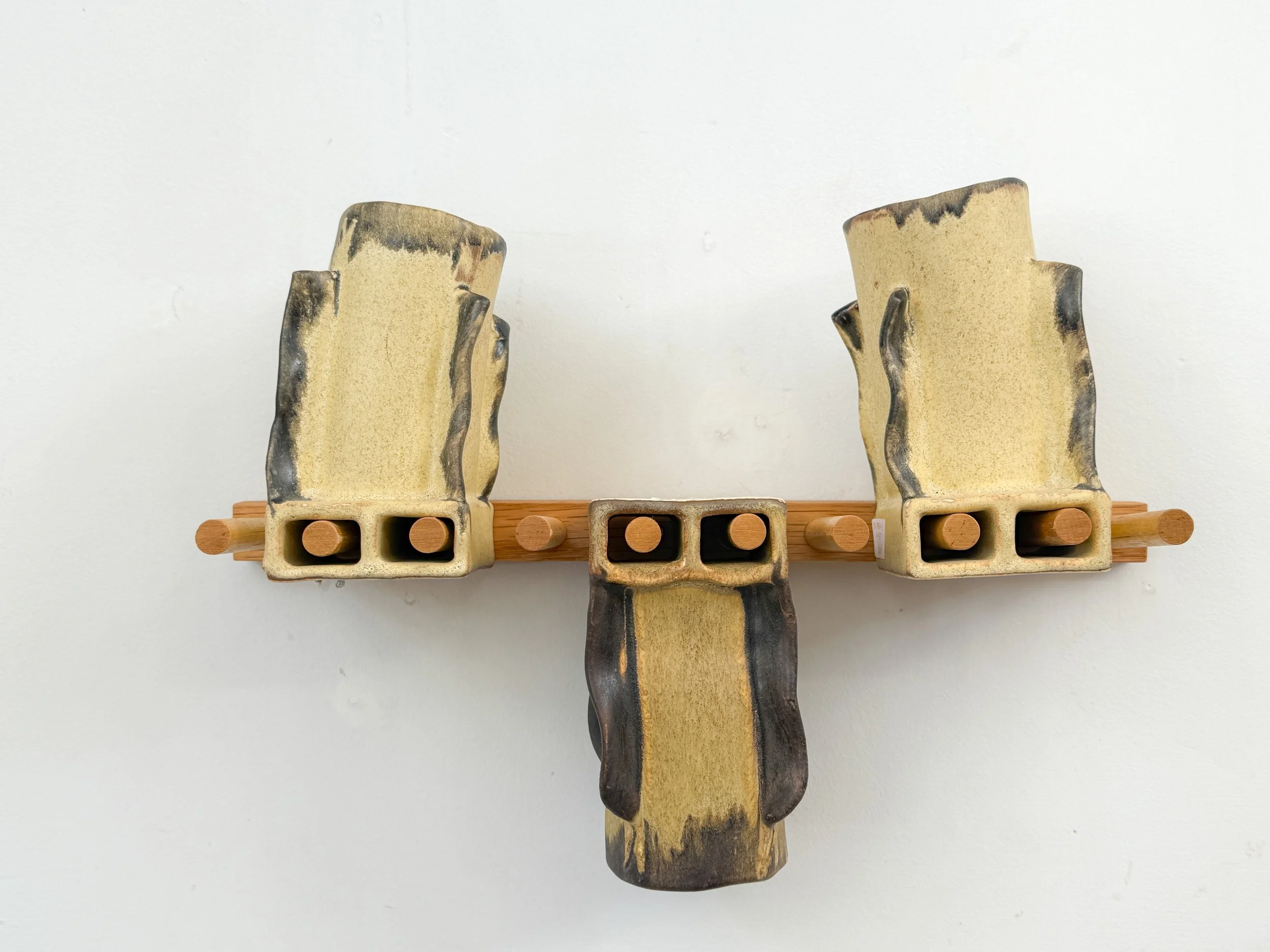 Extruded cup set #5_rackC.jpg