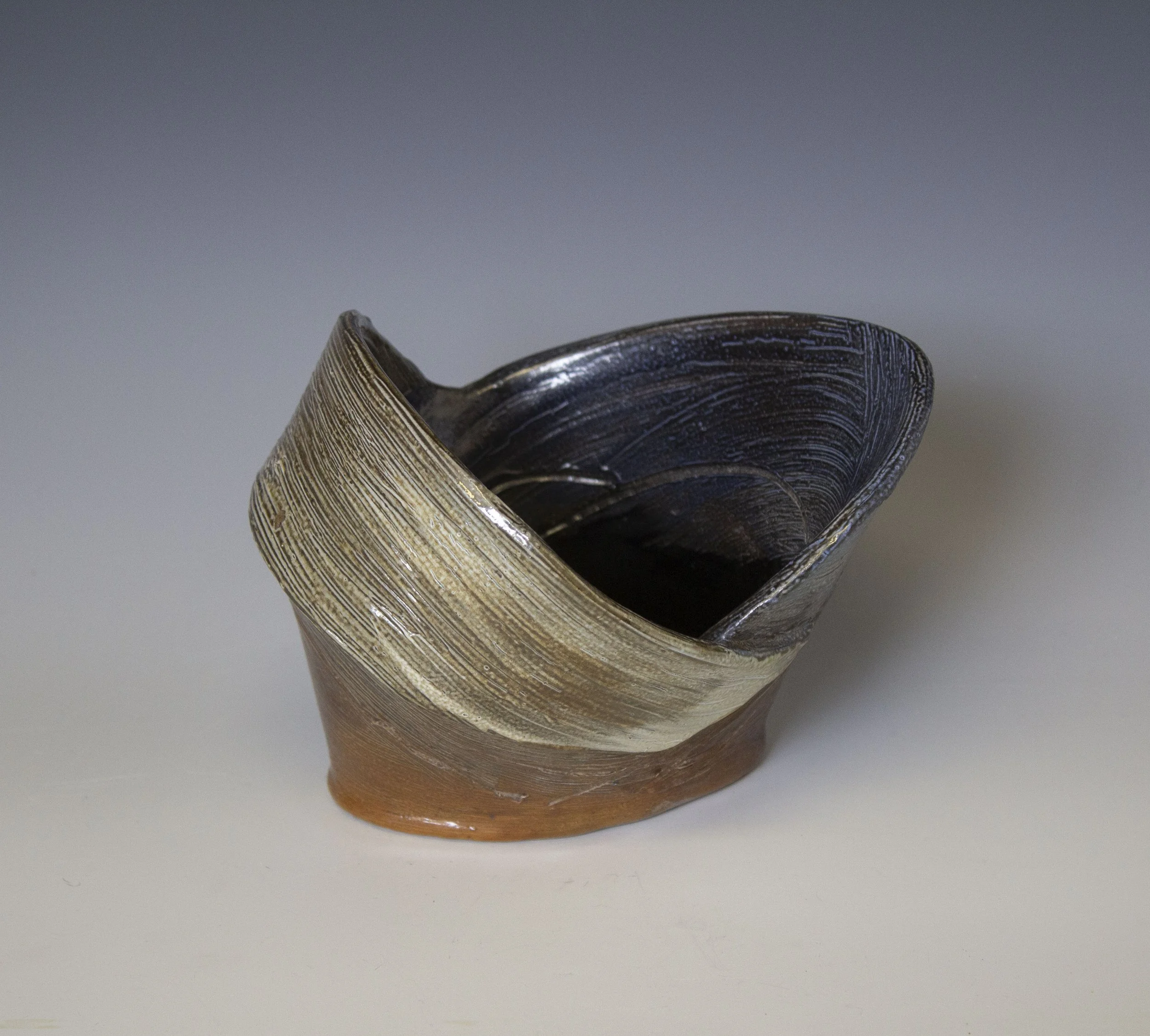 Susanne Metallic Bowl _ 5.5_H _ $100_A (1).jpg
