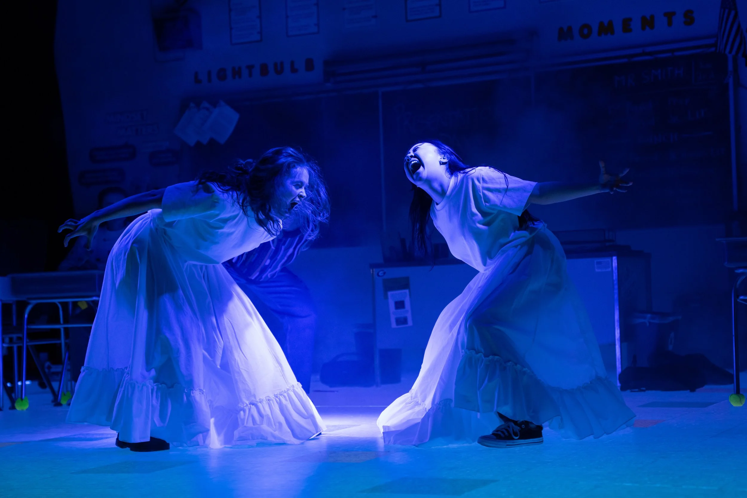 49_Sadie-Sink-and-Amalia-Yoo_Photo-by-Julieta-Cervantes.jpeg