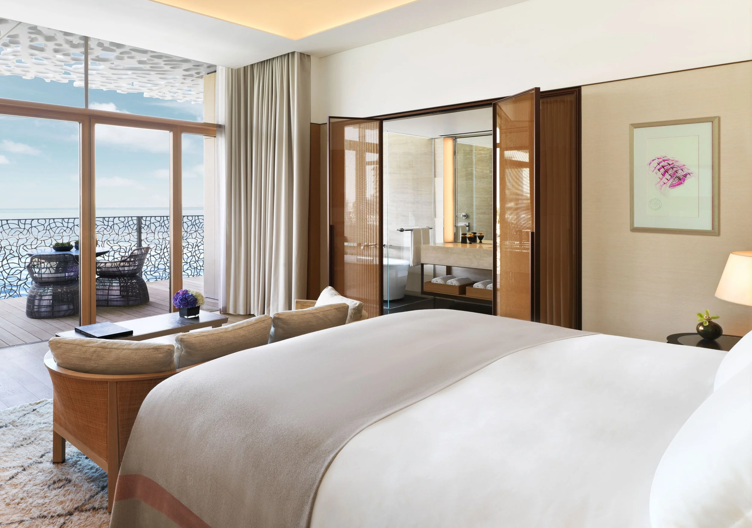 Bulgari King Guestroom_0001 V5 Crop.jpg