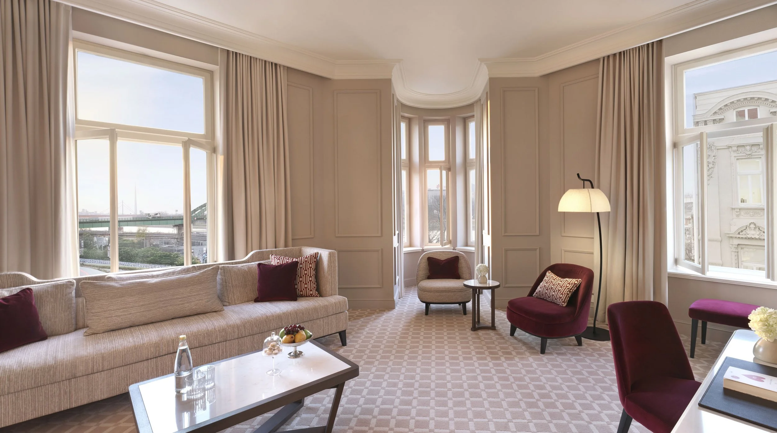 TBH Corner Suite Lounge_0001.jpg.jpeg