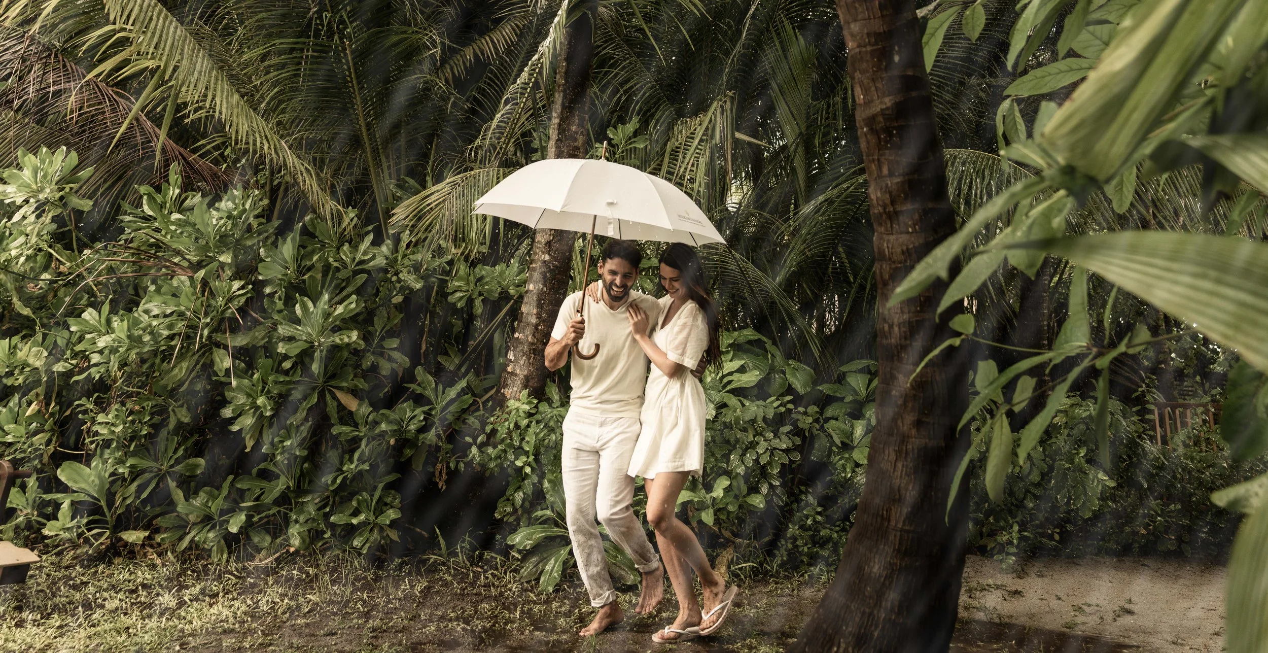 036ICM Umbrella Couple 16 copy.jpg
