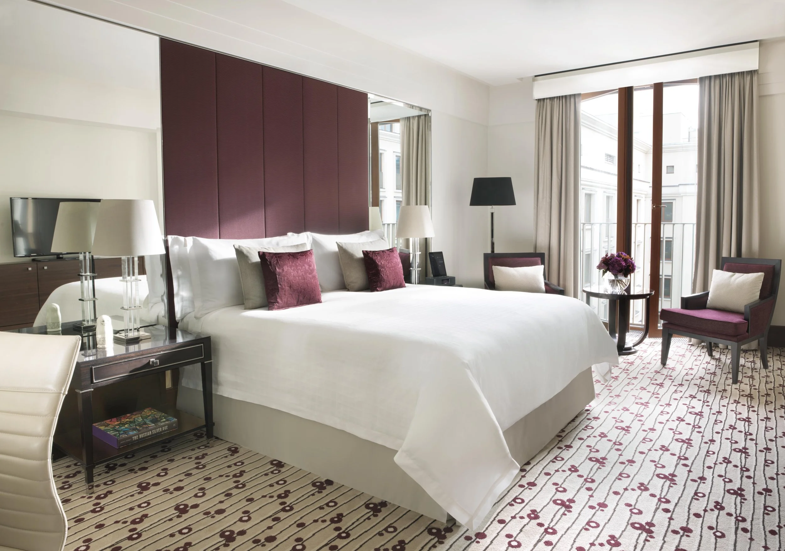 009 FSM Deluxe Room_0001.jpg