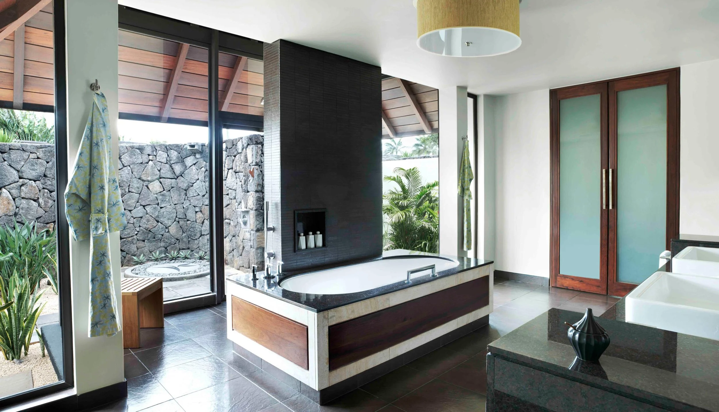 22 FSM One Bed Villa Bathroom B_0001.jpg