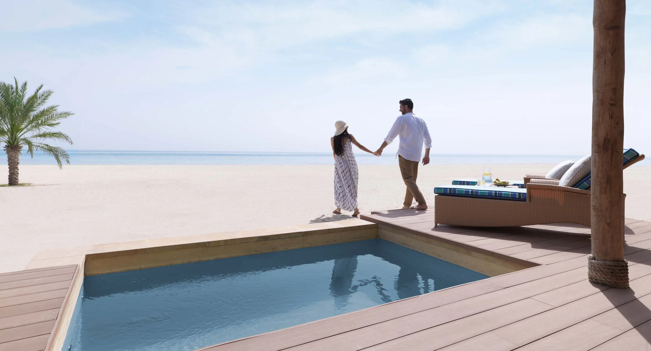 Al Yamm One Bedroom Pool Beach Villa Lifestyle_0041 V21.jpg