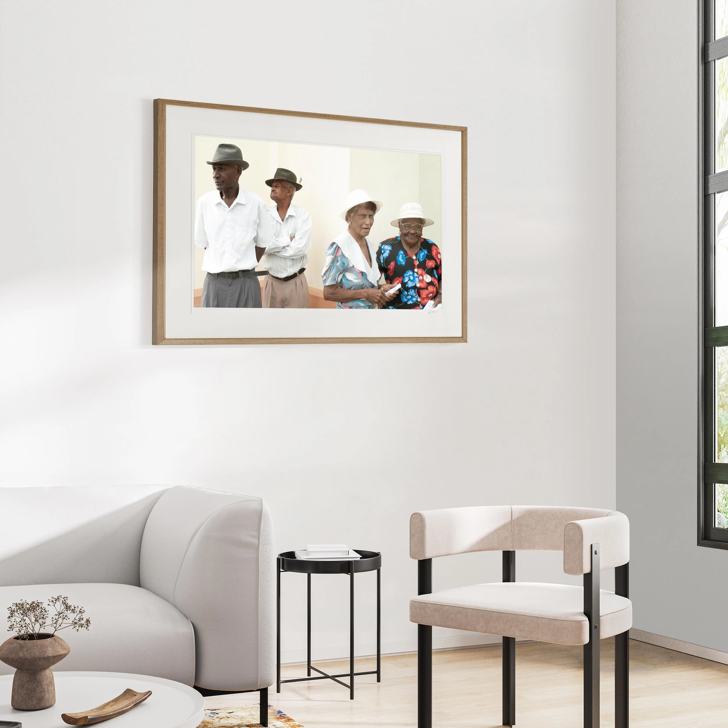 Oak Landscape Frame mock up room Seychelles Church 07.jpg