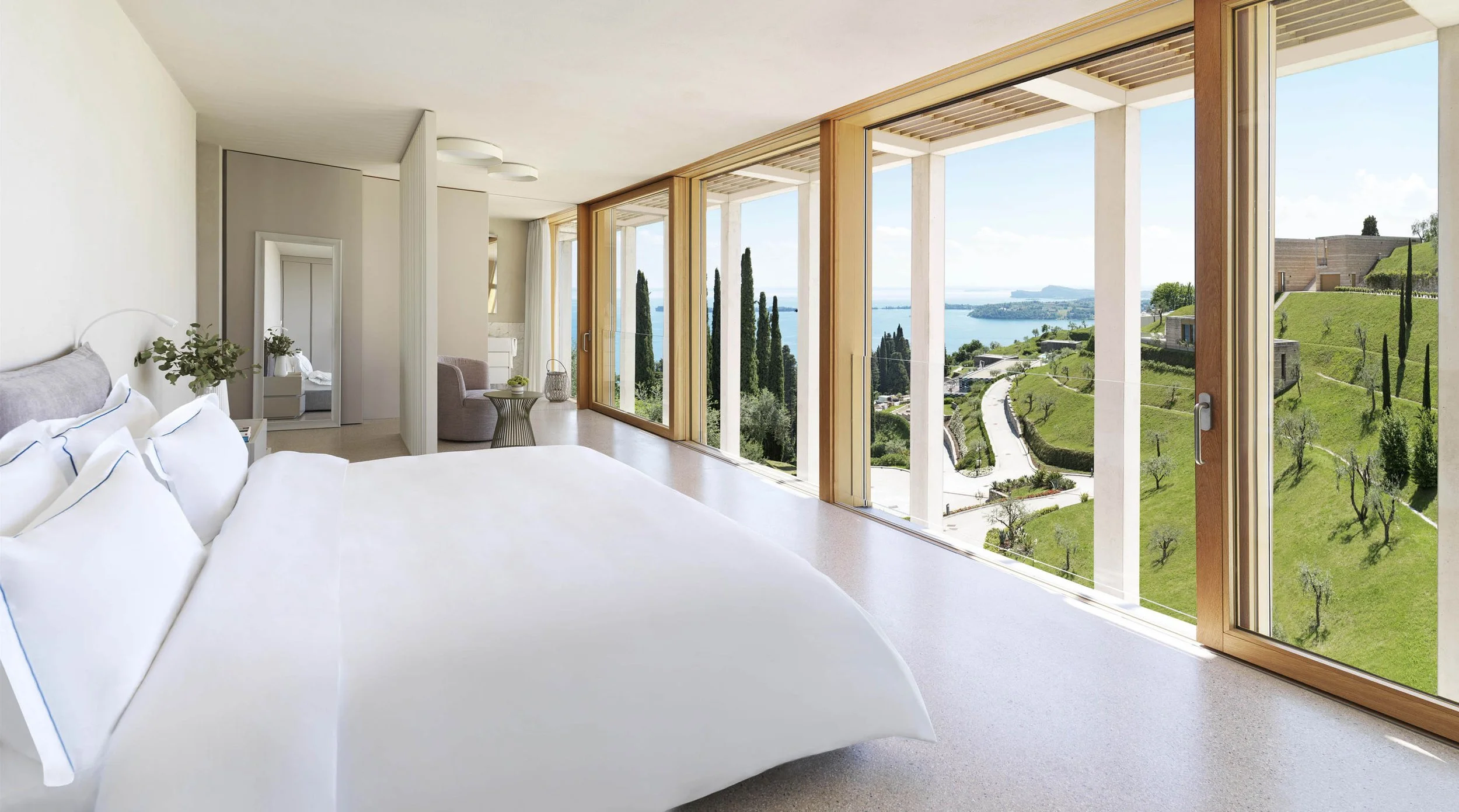 DCN Junior Suite_0001&6 v1.jpg