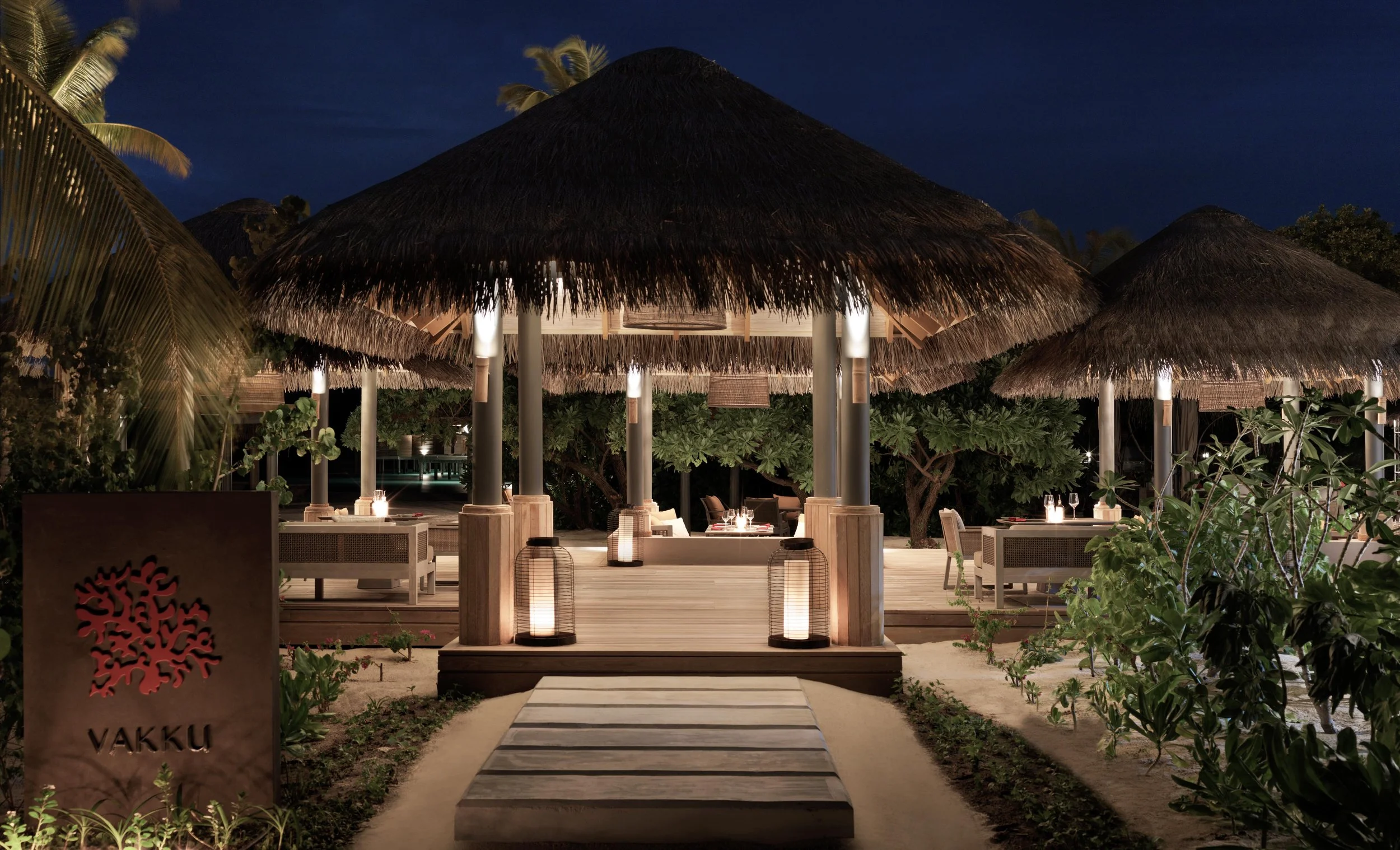 Vakku Restaurant A_0003 v3.jpg