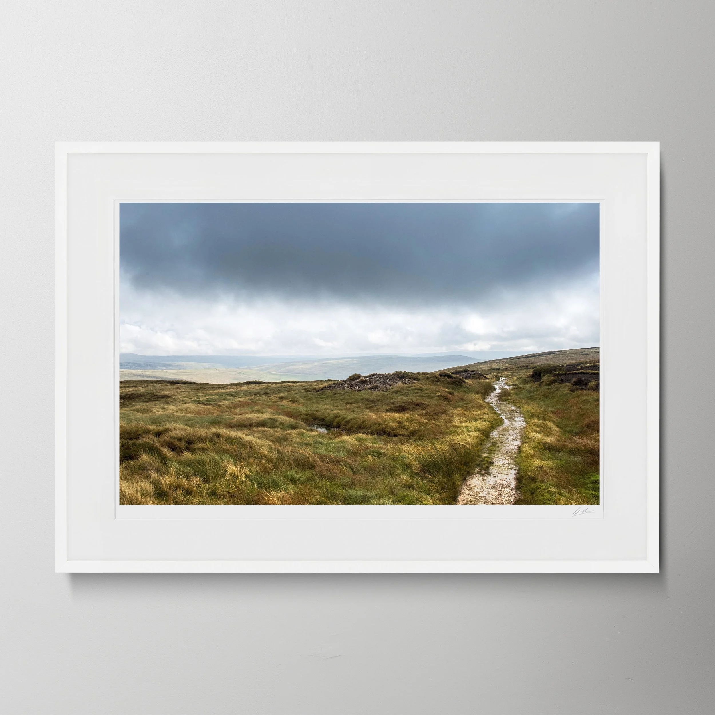White Landscape Penine Way 9.10 187.jpg