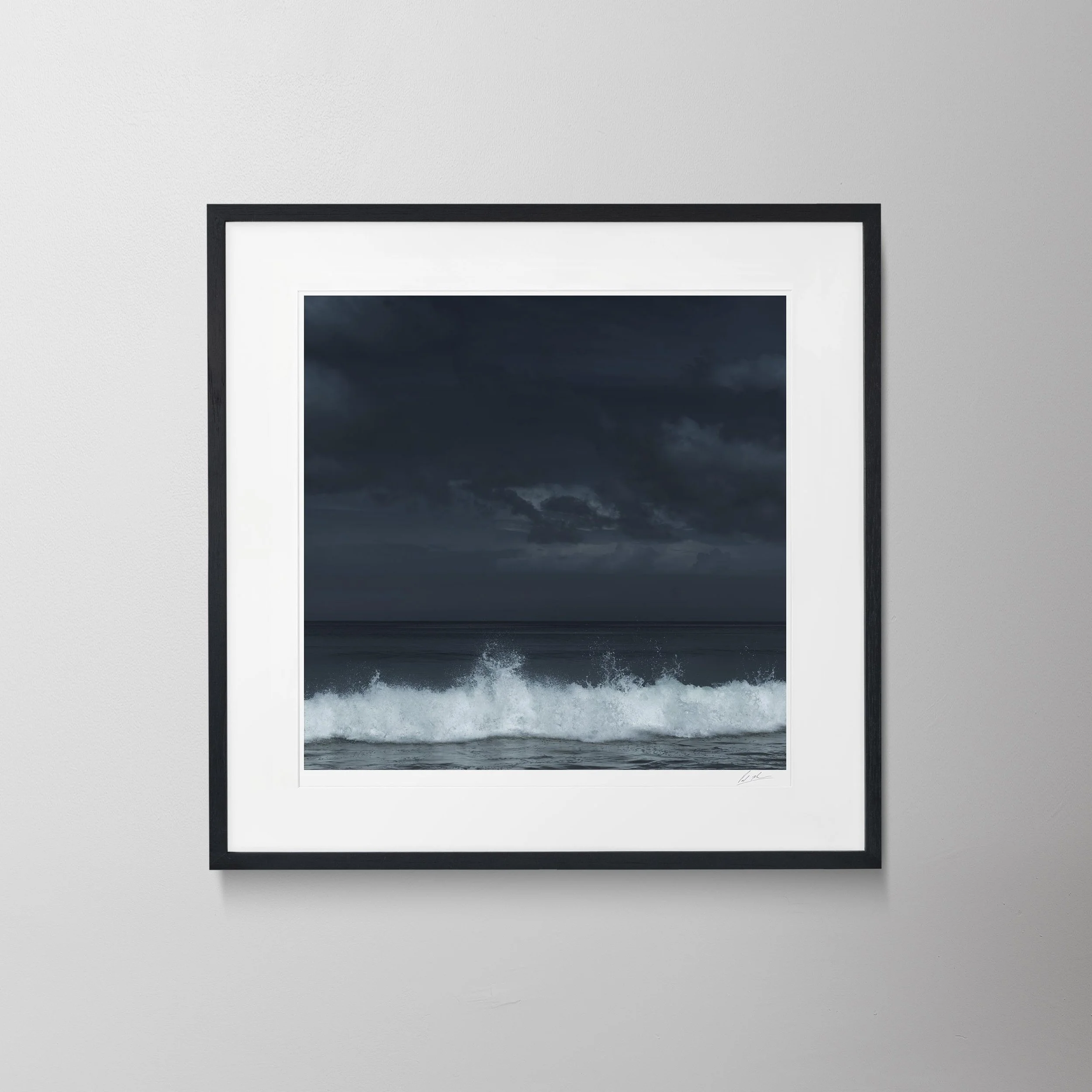 Black Square-Jimbaran Beach 0045.jpg