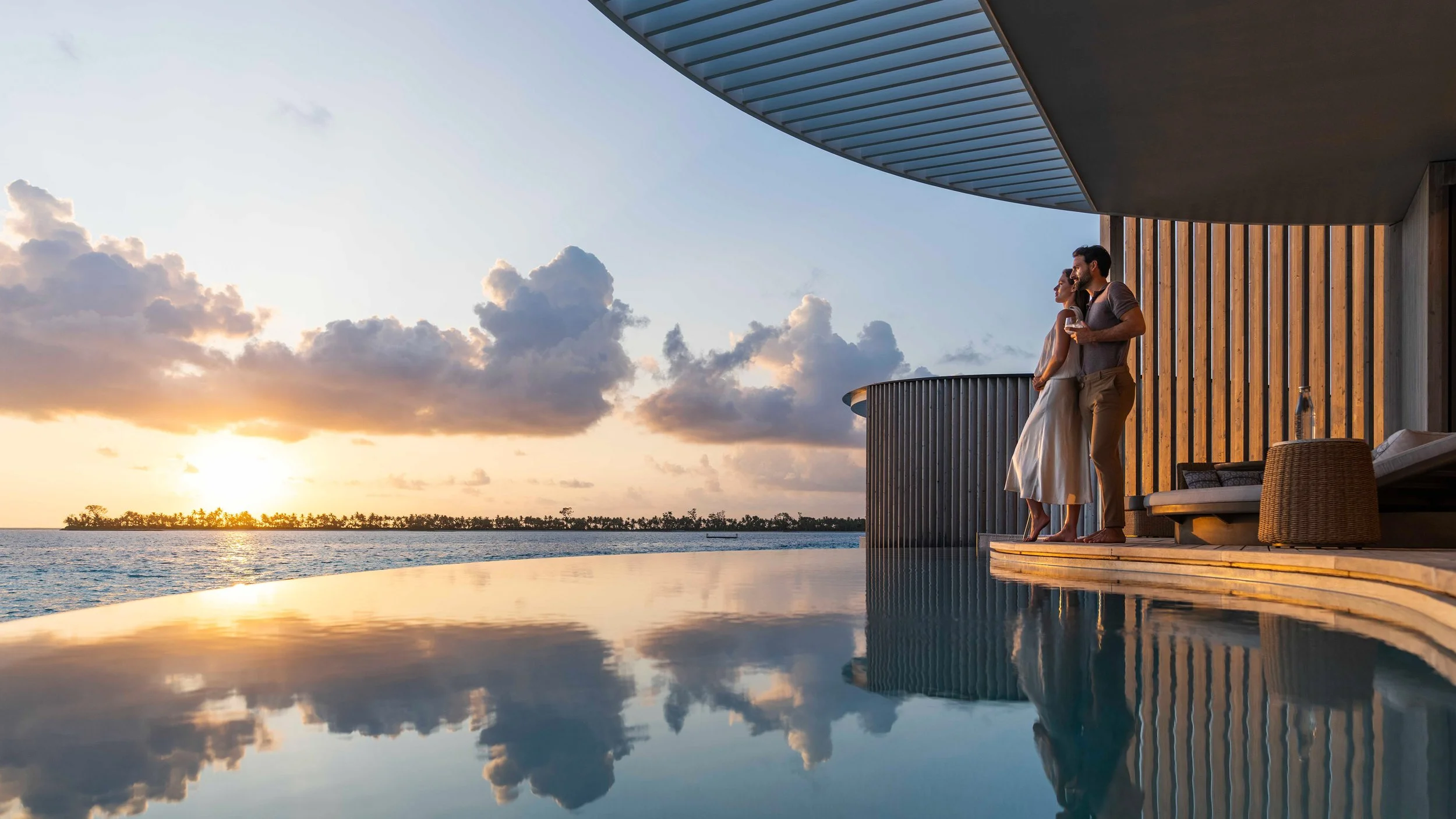 One Bedroom Lagoon Pool Villa Terrace Lifestyle 09 copy.jpg