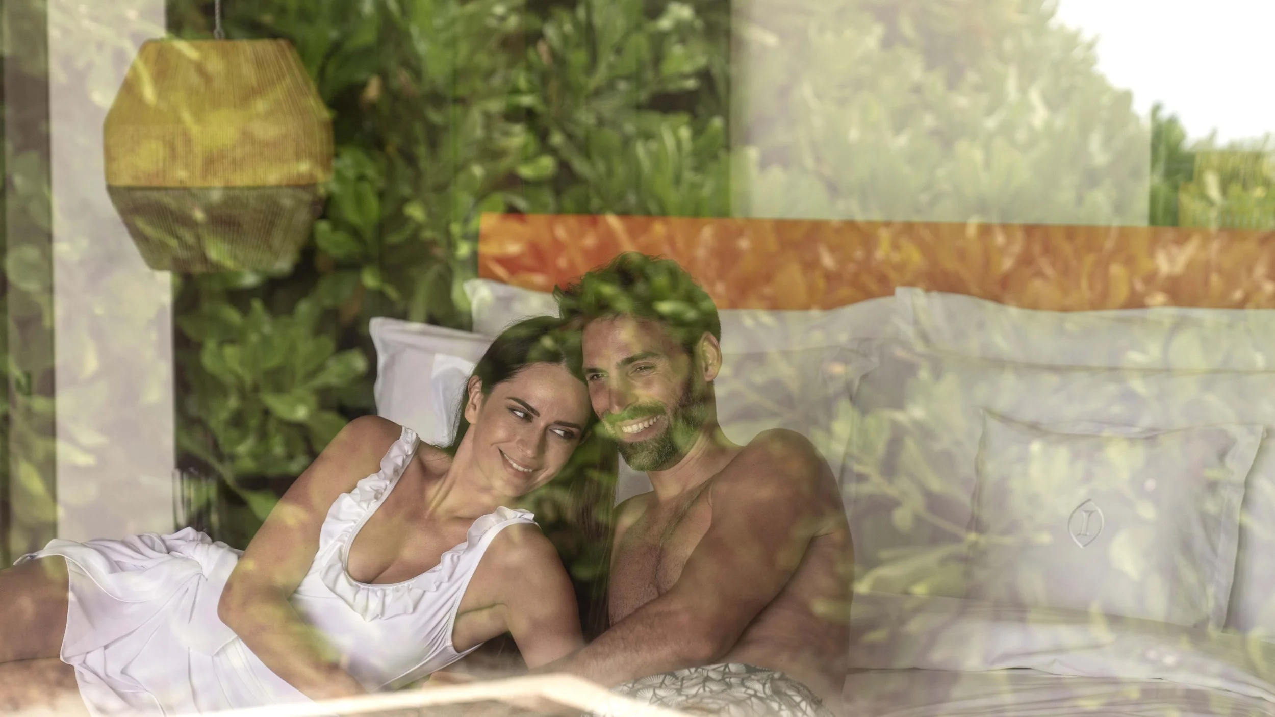 013ICM Beach Villa Bed Couple 63 16x9.jpg