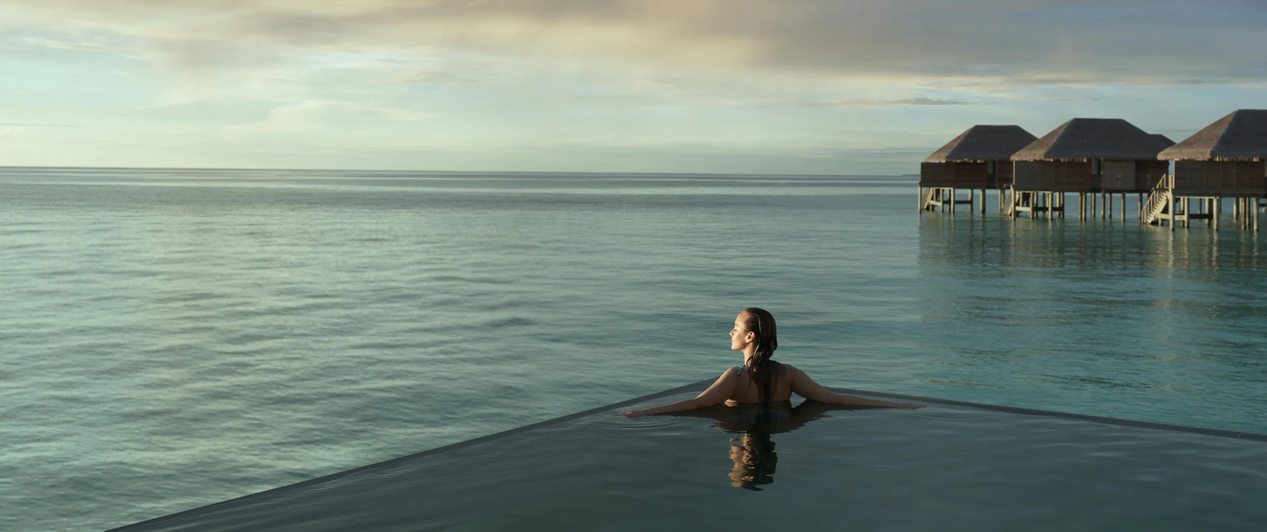 OWV Infinity Pool Sunset Couple_0015_v2.jpg