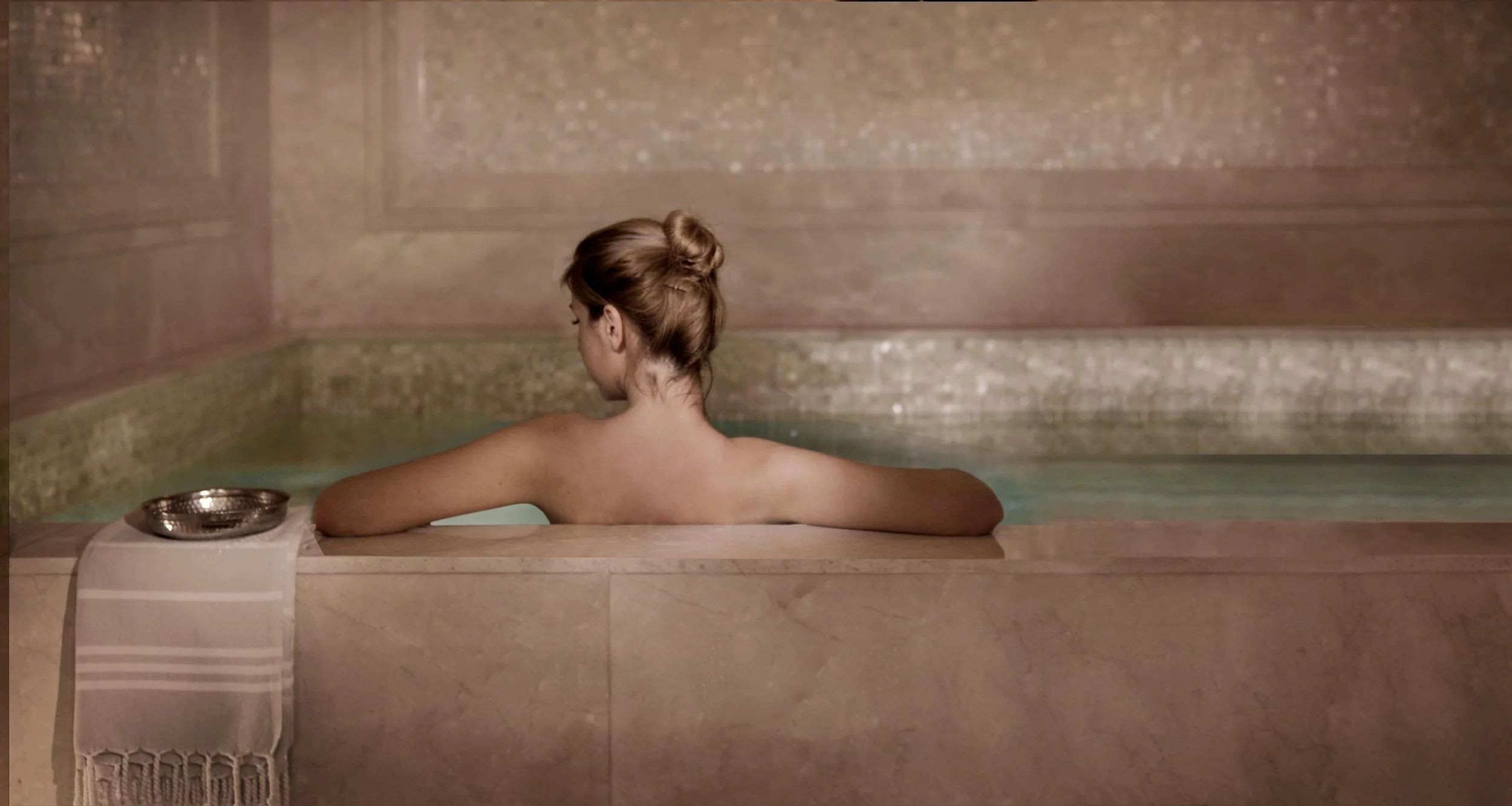 RCD Spa Plunge Pool Lifestyle_0014a.jpg