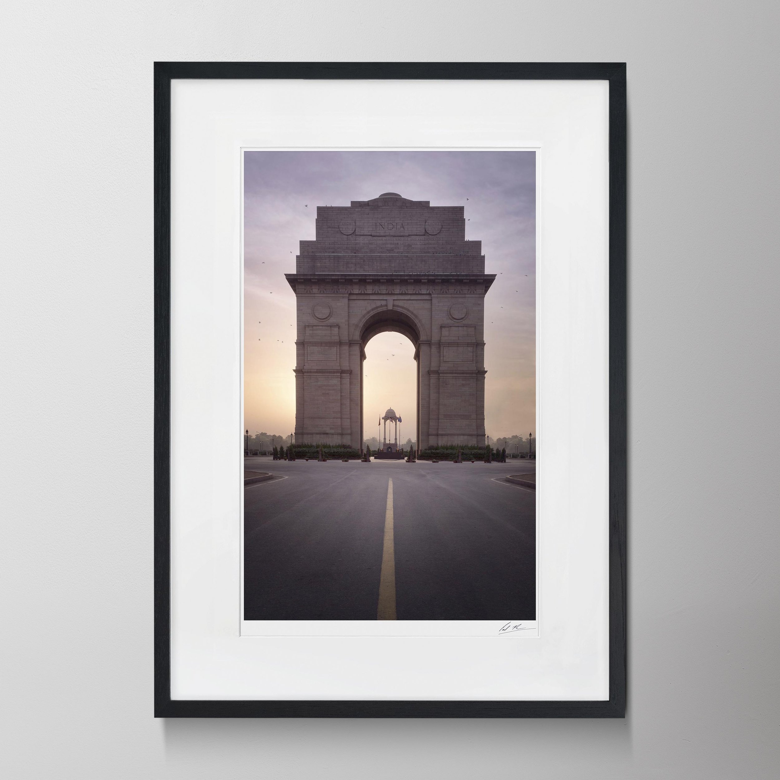 Black Portait - India Gate 09 copy.jpg