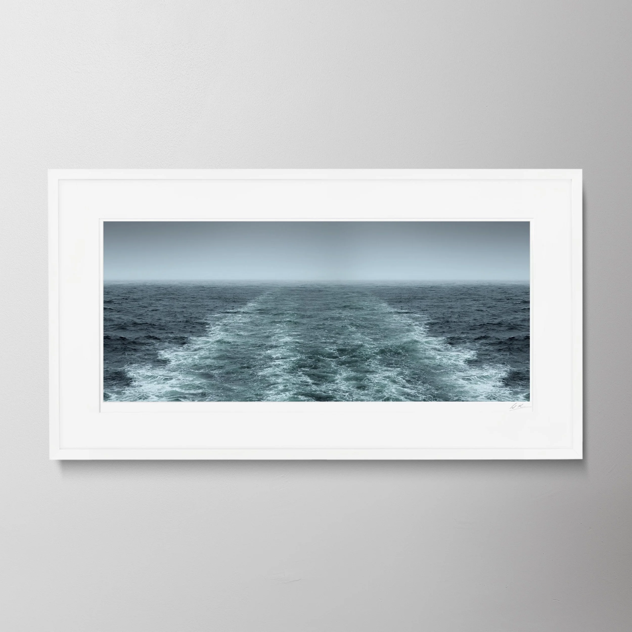 White Panorama-Firth of Clyde 2.jpg