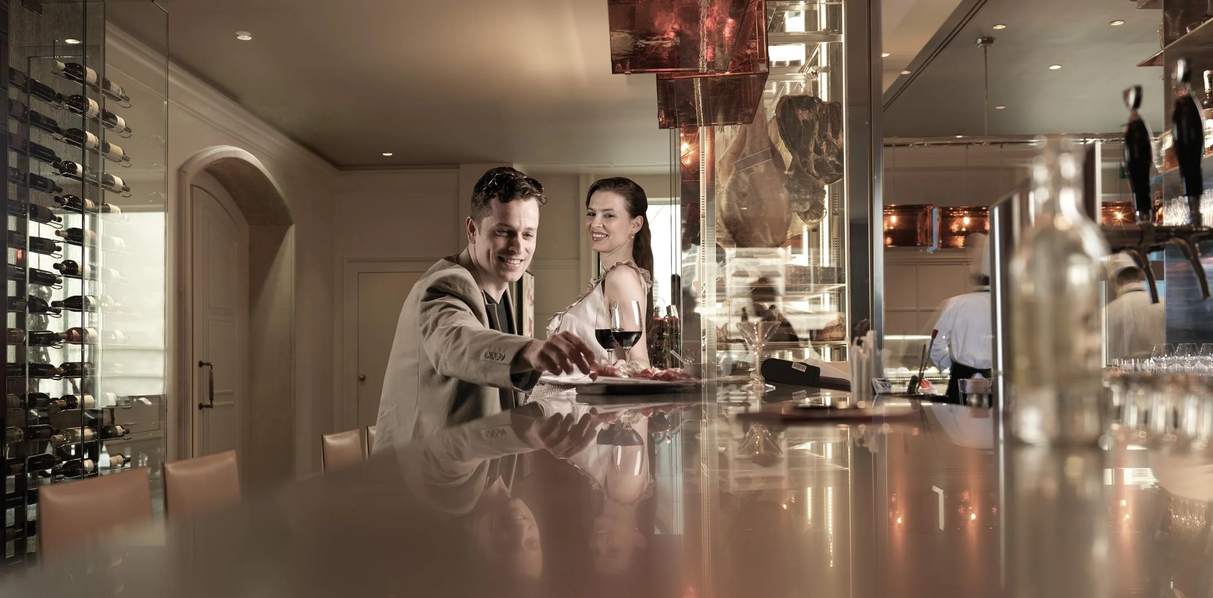 CottoCrudo Bar Couple_0001.jpg
