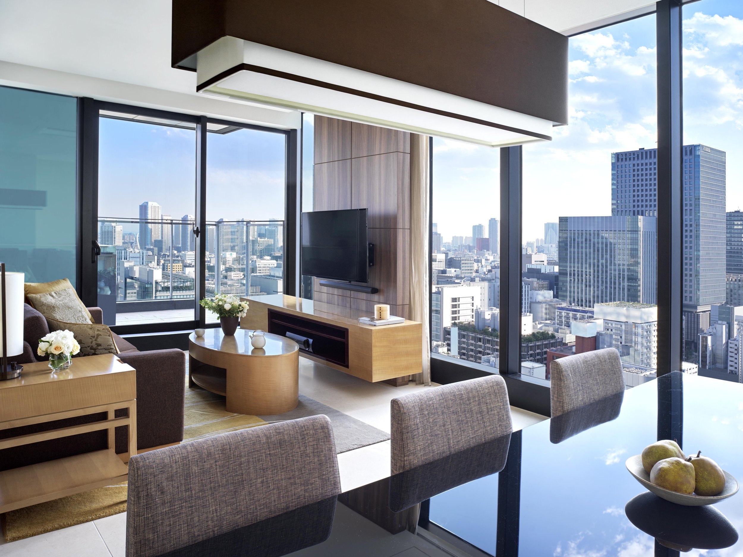 OPTK 2 Bedroom Executive Suite Living Room_0001 v1.jpg