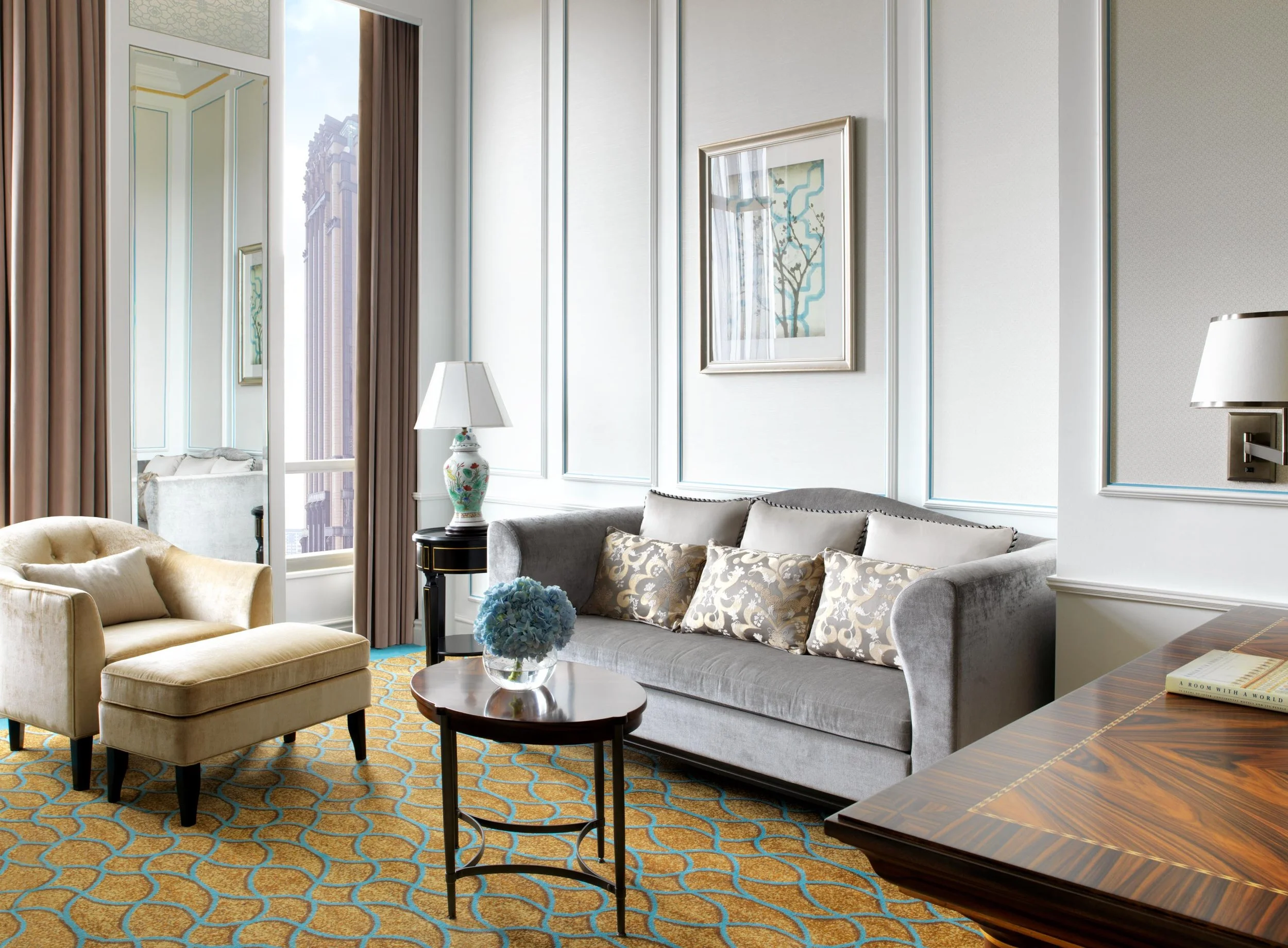 15 ICS Executive Suite Living Area_0002 V3.jpg