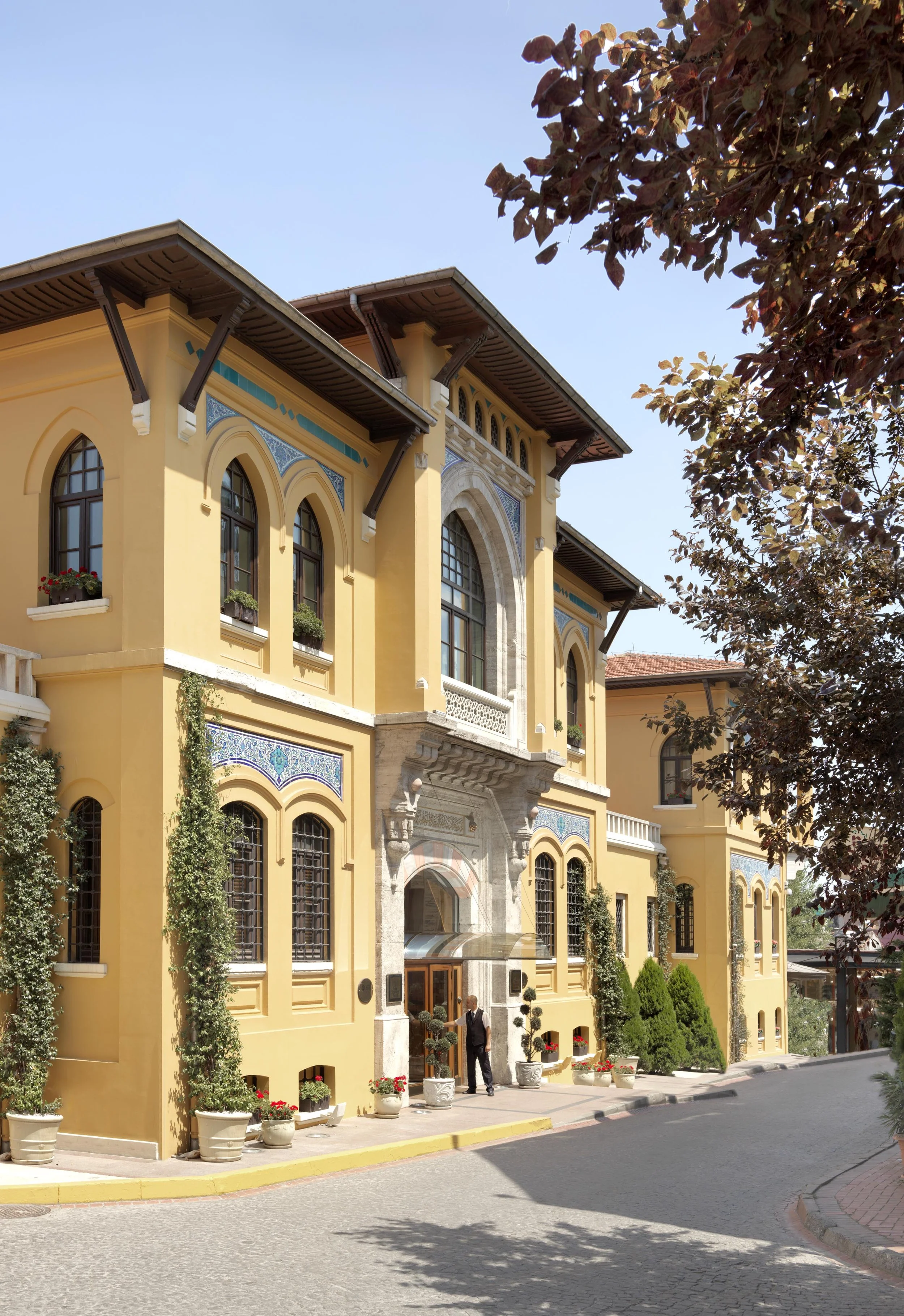 FSI Hotel Exterior_0003.jpg