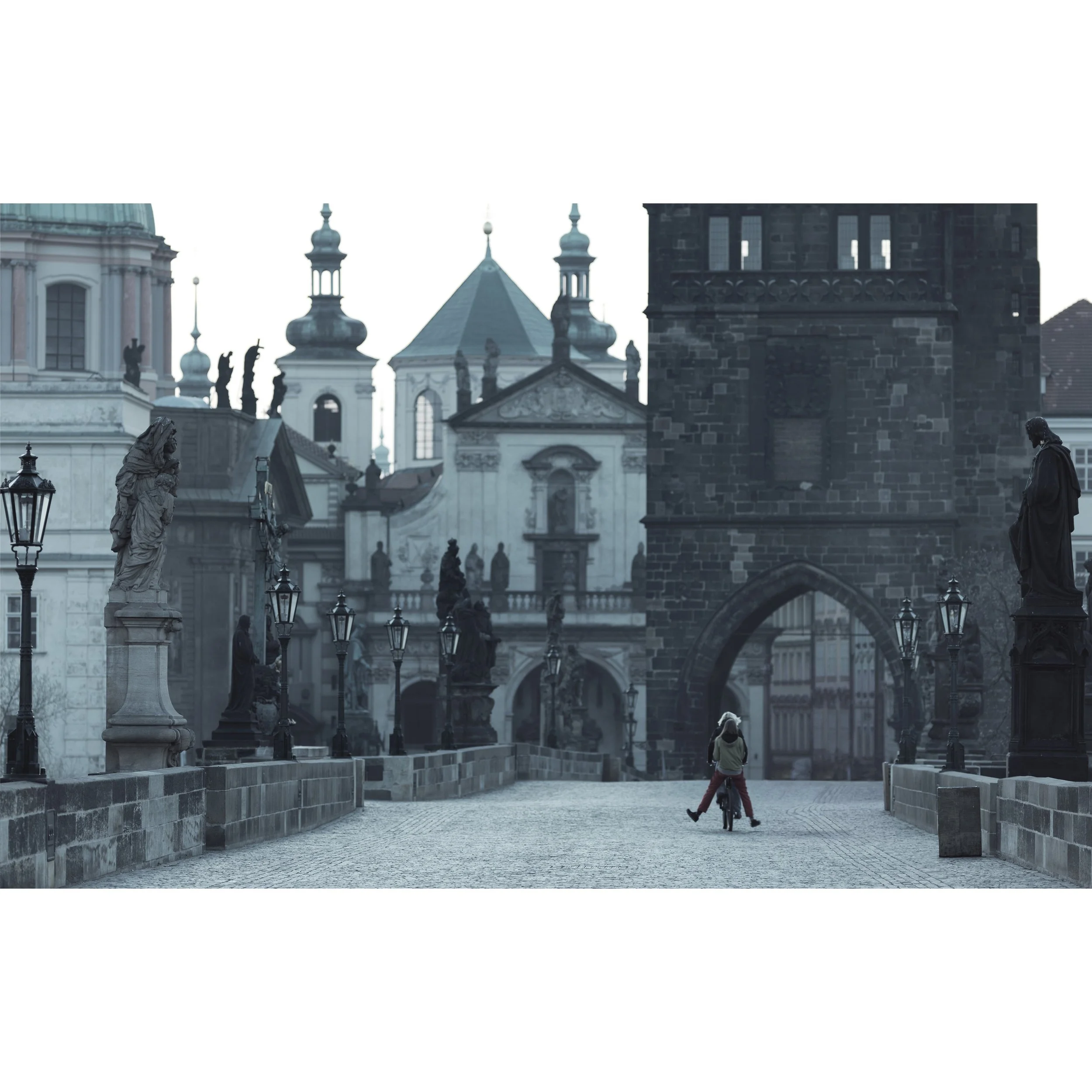 Charles Bridge Prague_0023.jpg