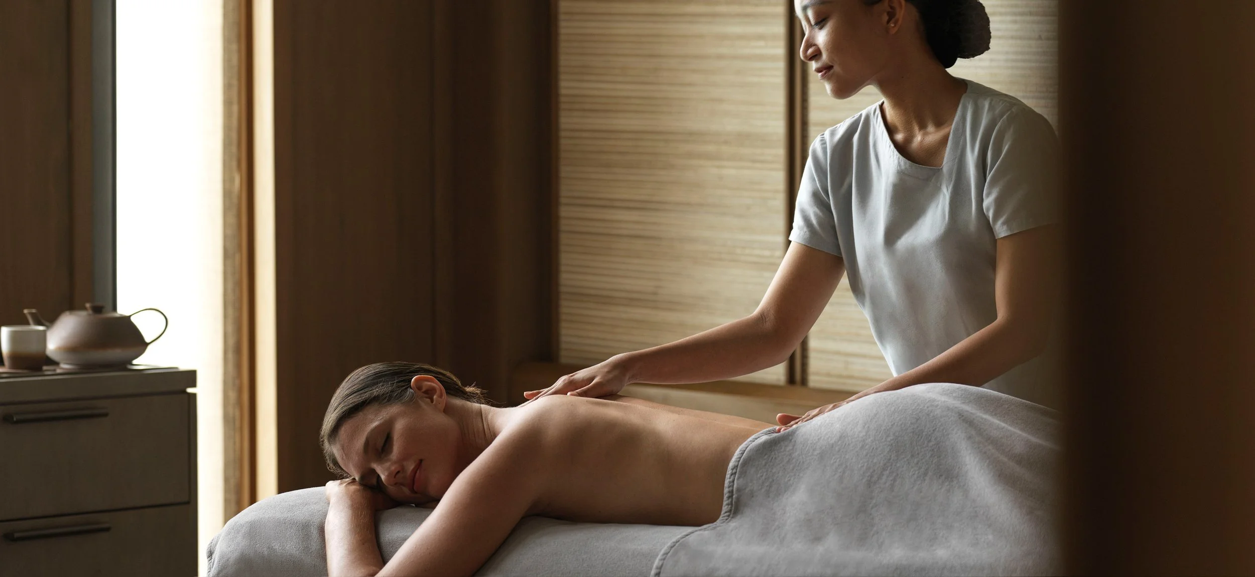 Spa Treatment Room Female_0034 copy.jpg