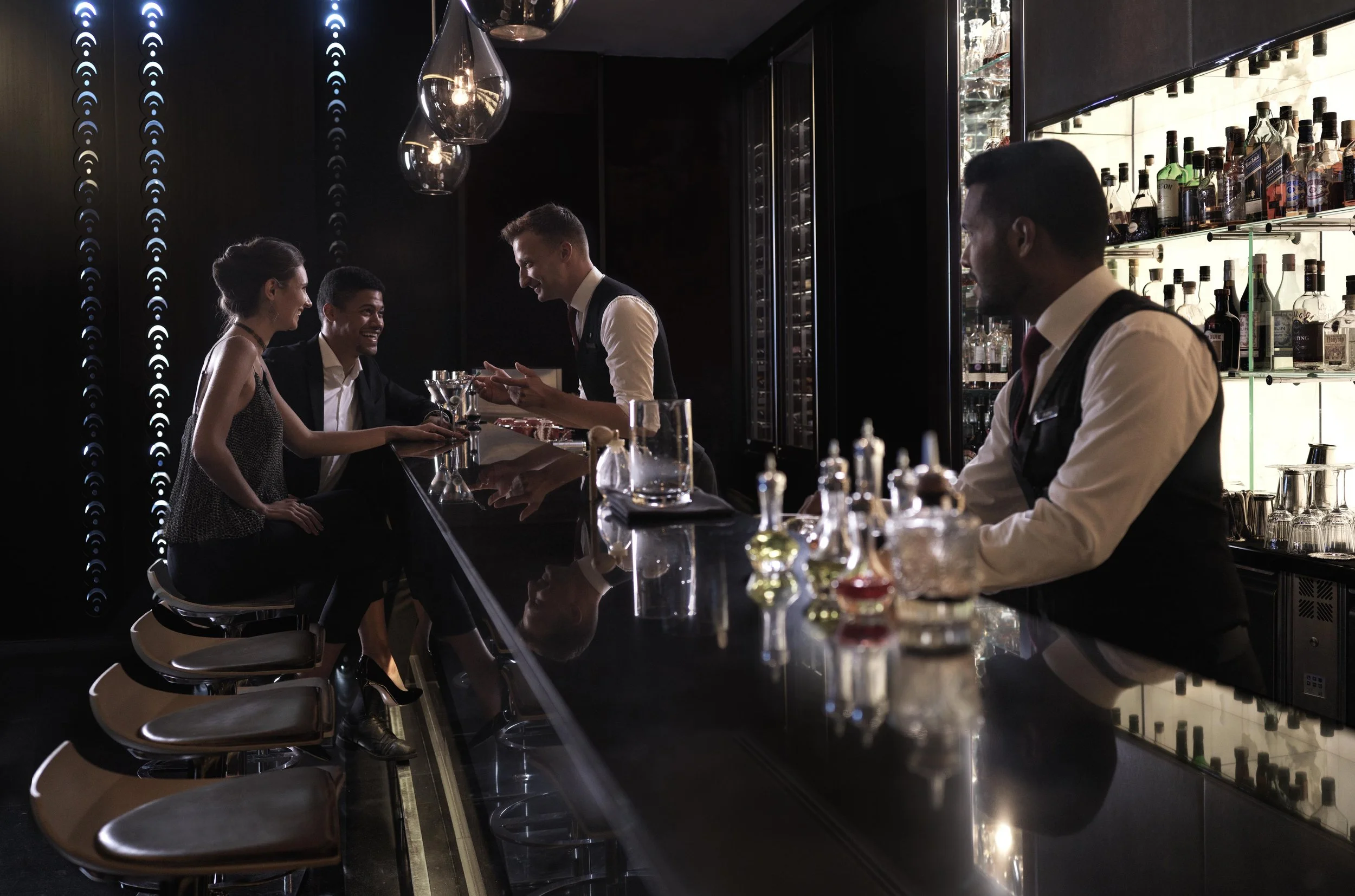 017 FSM Moskovsky Bar Lifestyle Couple_0014.jpg