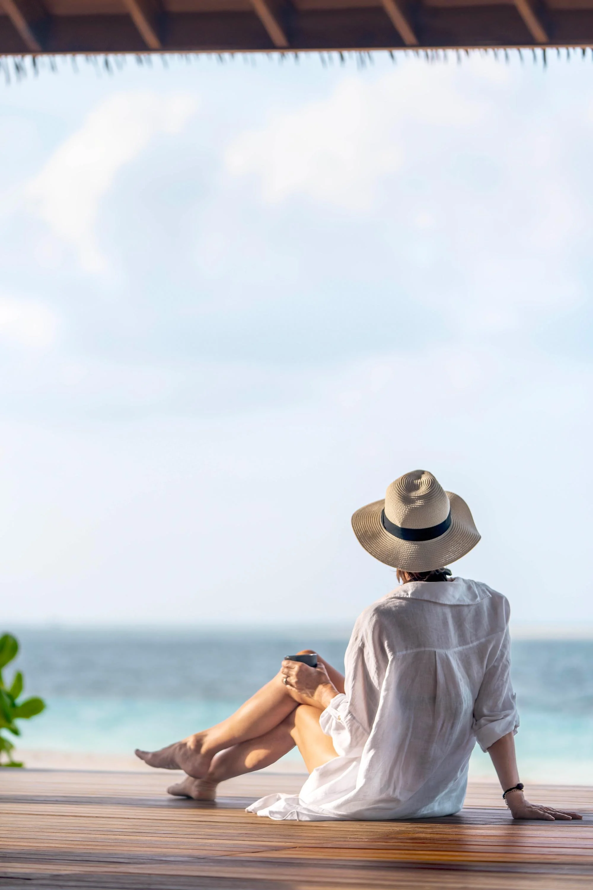 Wellness Retreat Terrace Relax Lifestyle 06 2x3.jpg