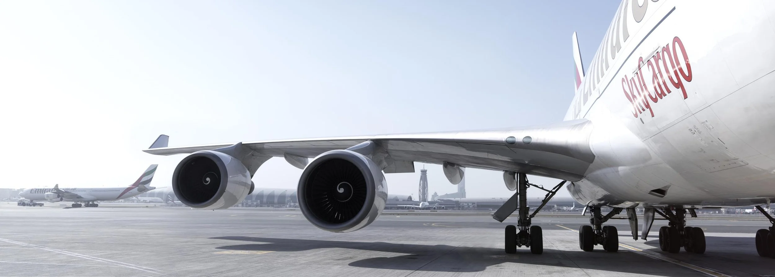 005 002 Loading 747_0085.jpg