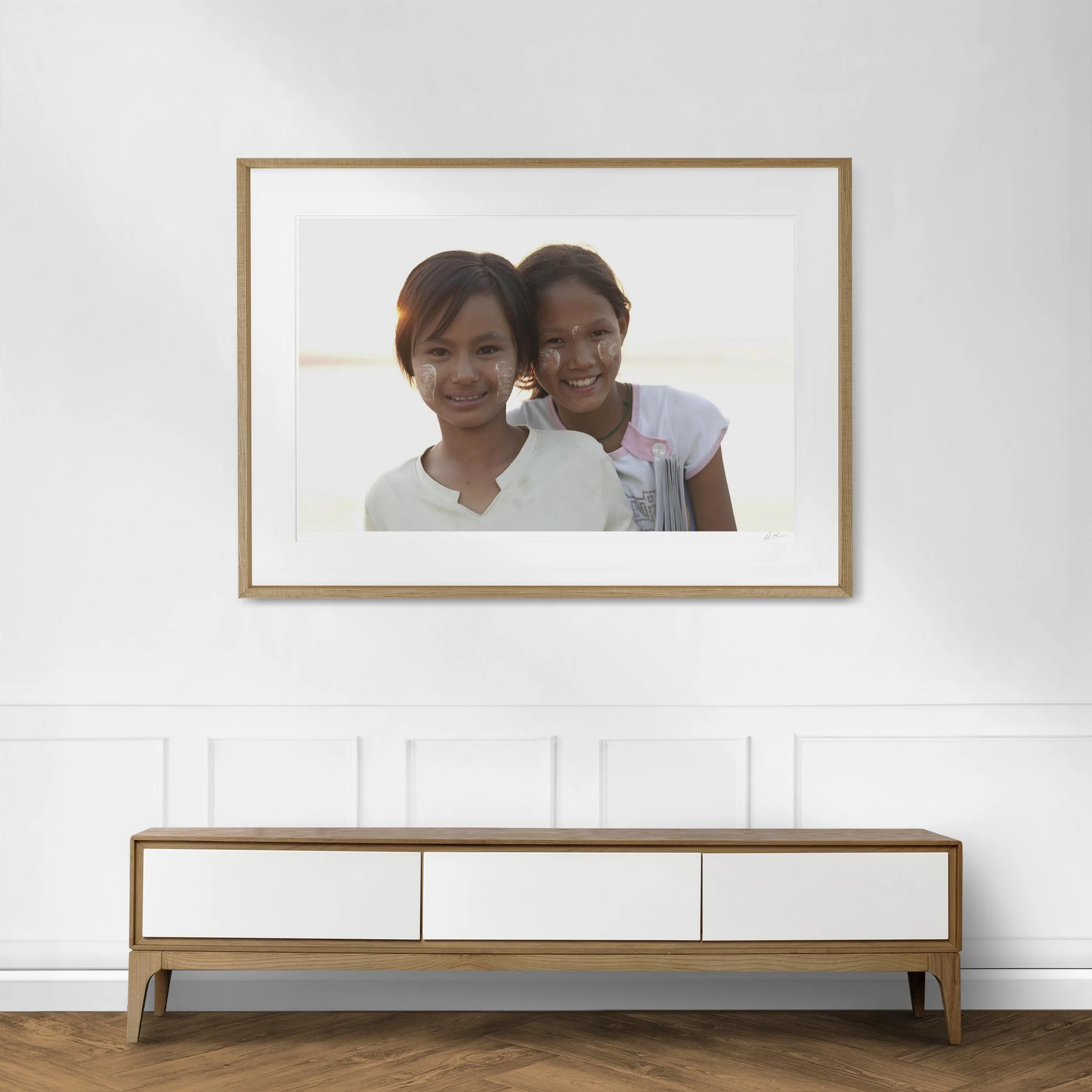 Oak Landscape Frame mock up room Amina Ahmed 0042 copy.jpg