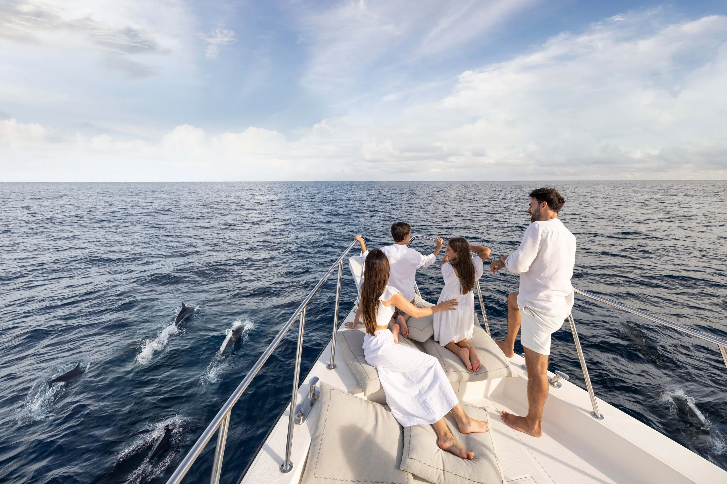 003ICM Dolphin Trip Family 06 v2 3x2.jpg