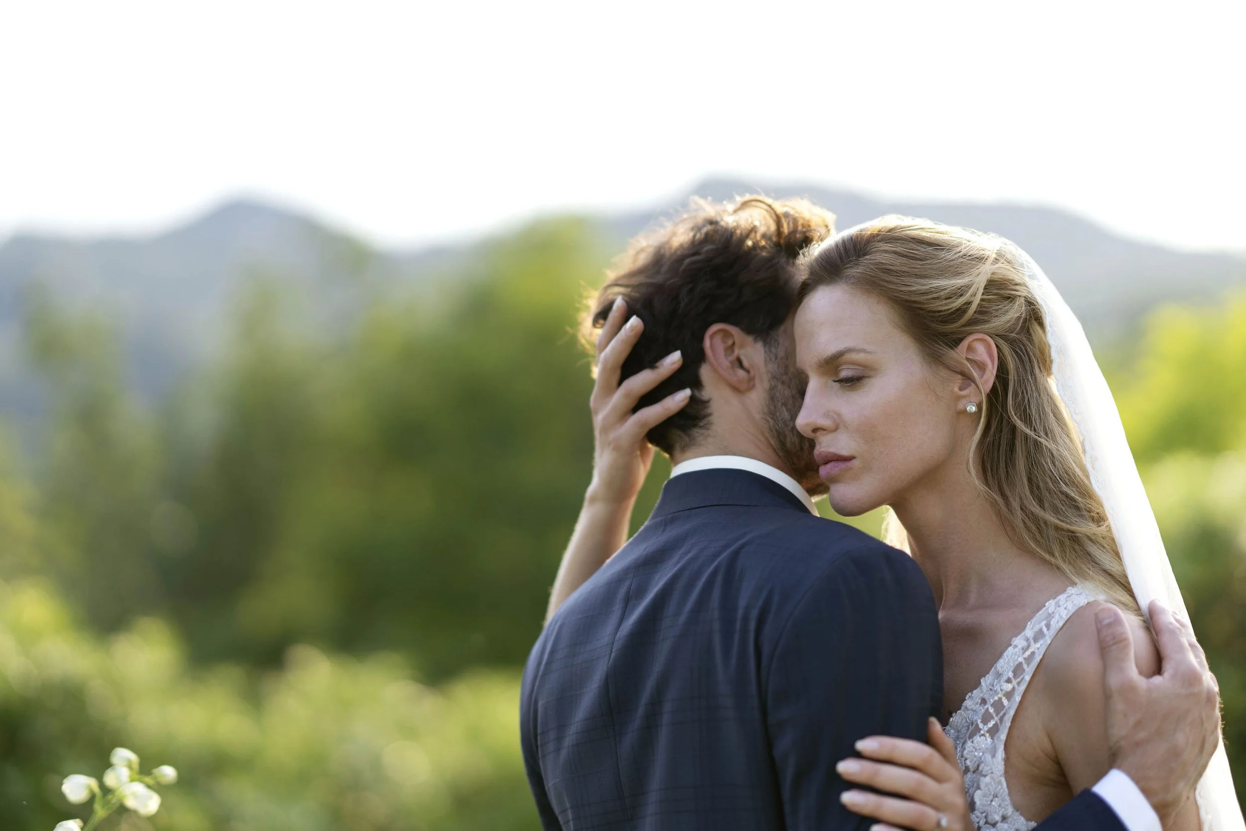 SO Bride and Bridegroom Close Up C 18.jpg