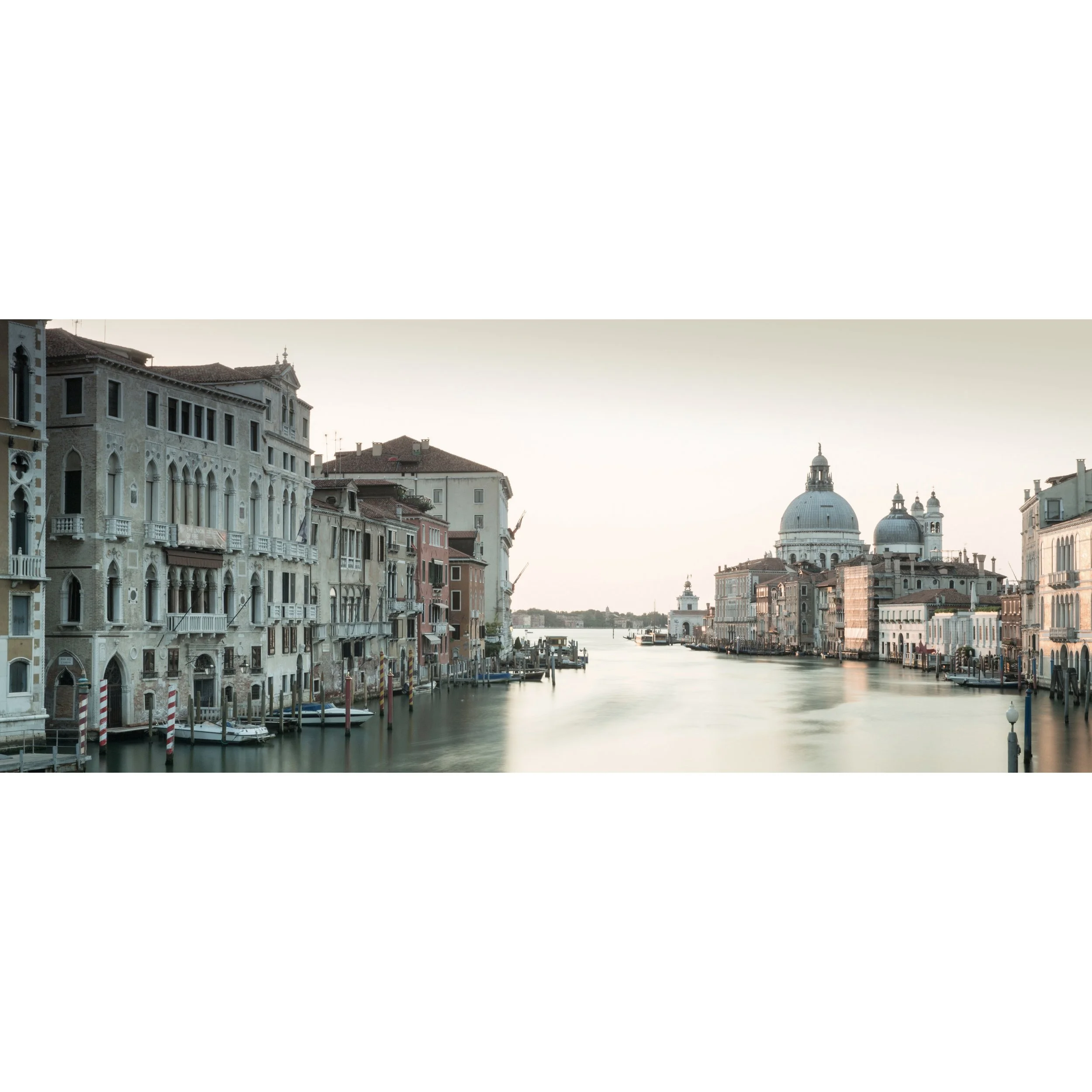 Venice Canal Grande Accademia 110.jpg