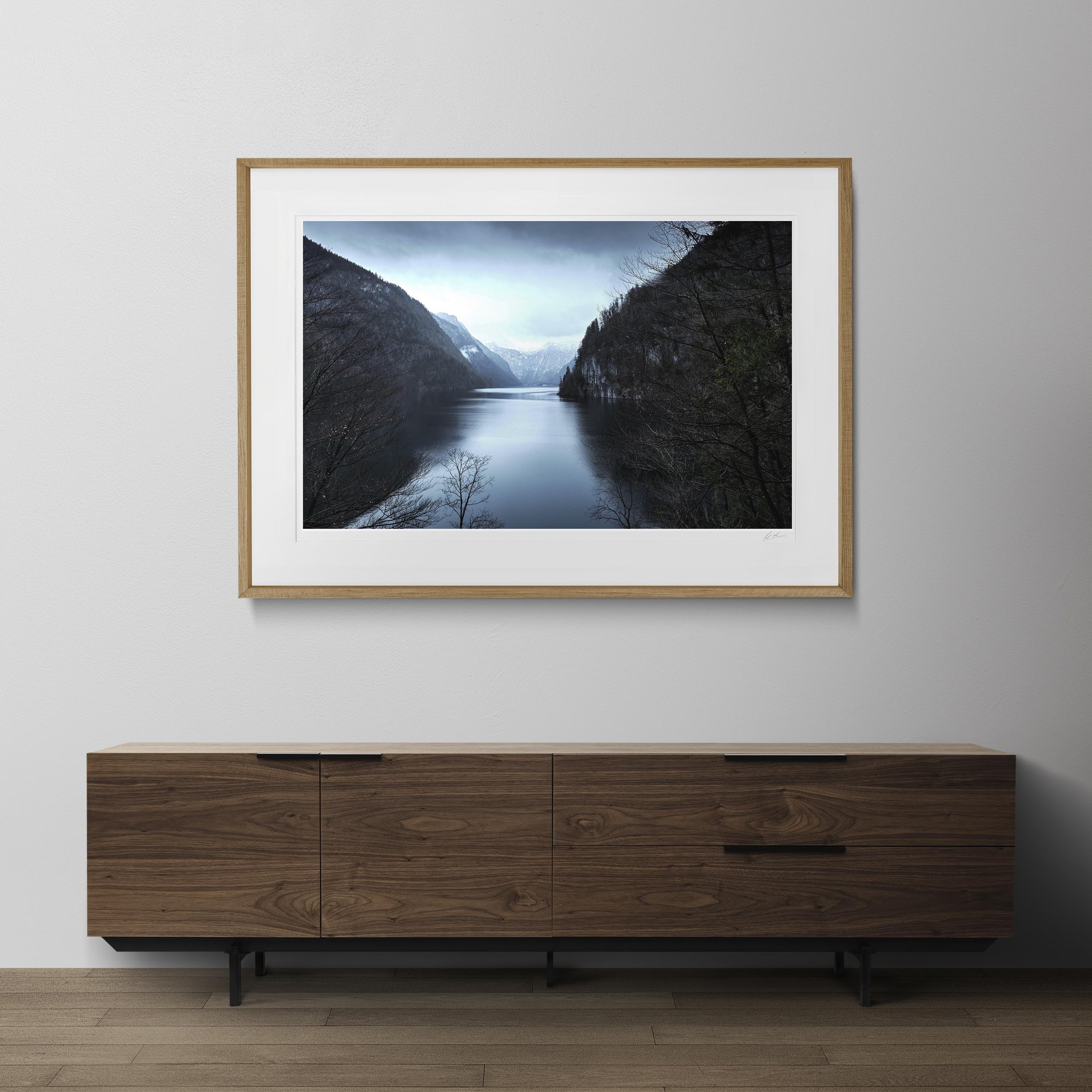 Oak Landscape Frame mock up room Koenigsee Bavaria_0076.jpg