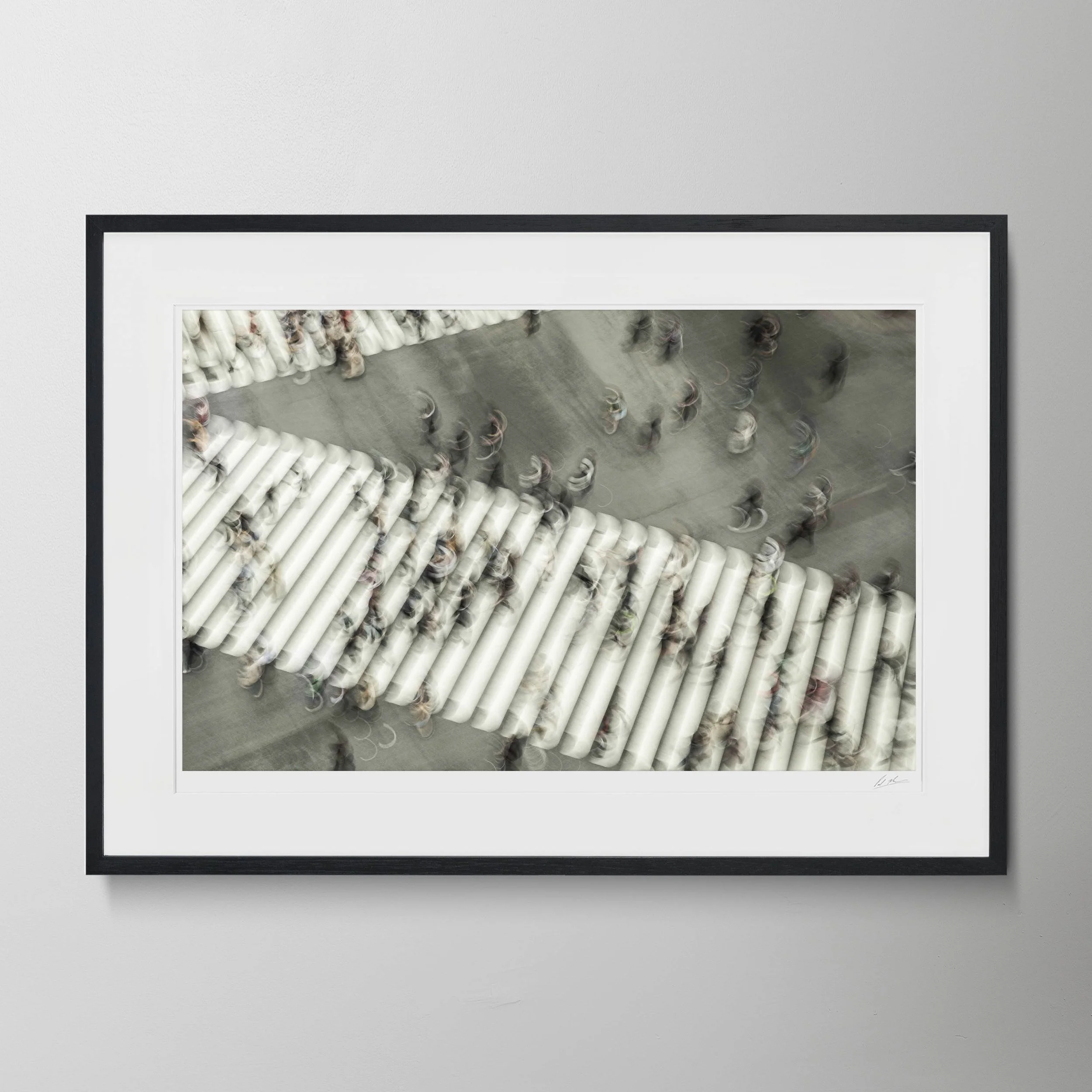 Black Landscape-Tokyo Shibuya Crossing Kinesis_0022.jpg