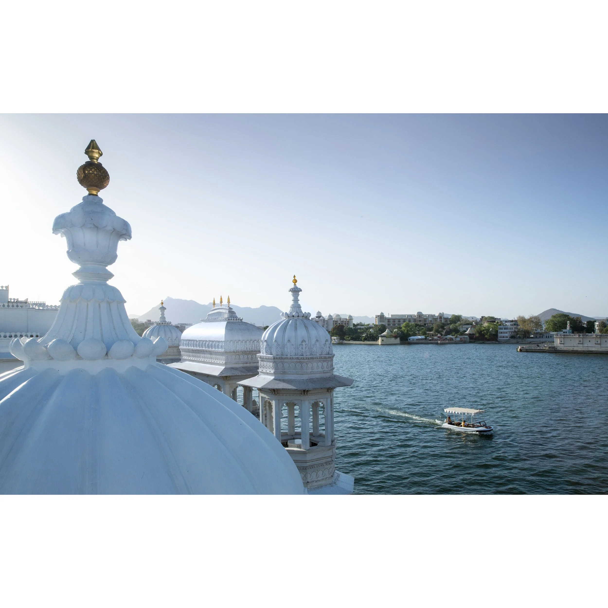 Lake Palace Hotel Udaipur 161.jpg