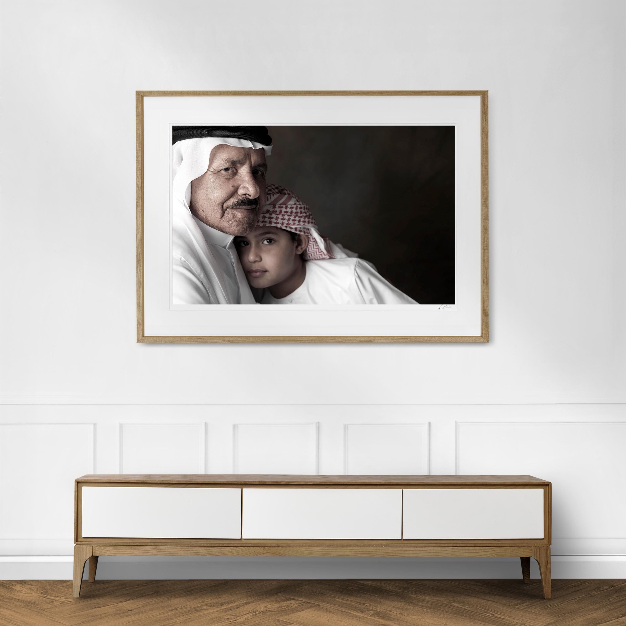 Oak Landscape Frame mock up room Picture 167.jpg