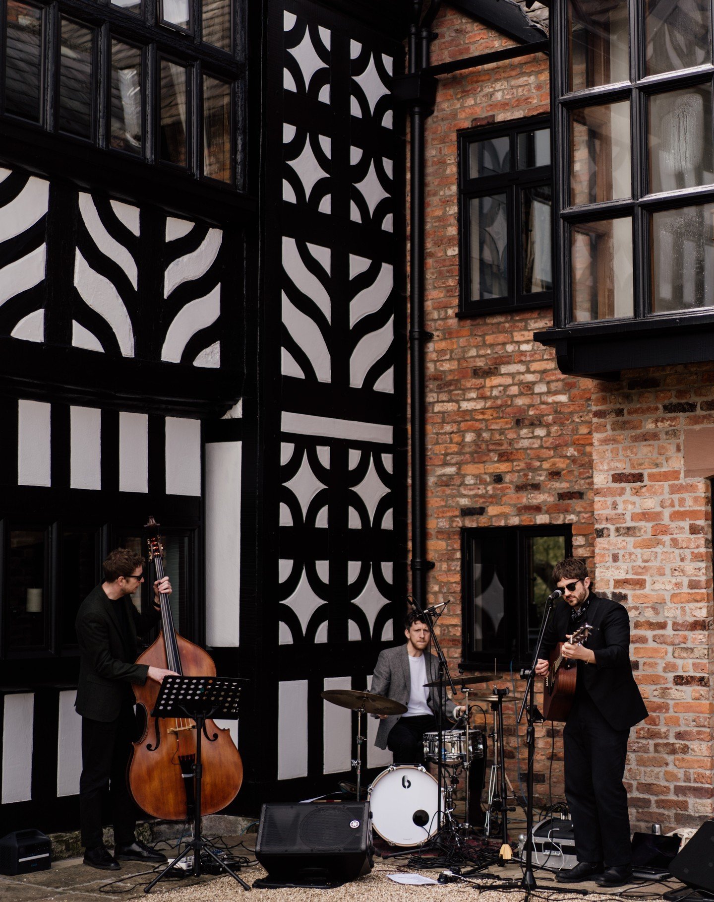Love this pic shot by the amazing @samsparksphoto during a lovely unplugged trio set at Beth &amp; Tom's wedding back in April.
@theholfordestate was the location.
#wedding #weddingband #weddingbandcheshire #acoustic #unplugged #weddingceremony #cove
