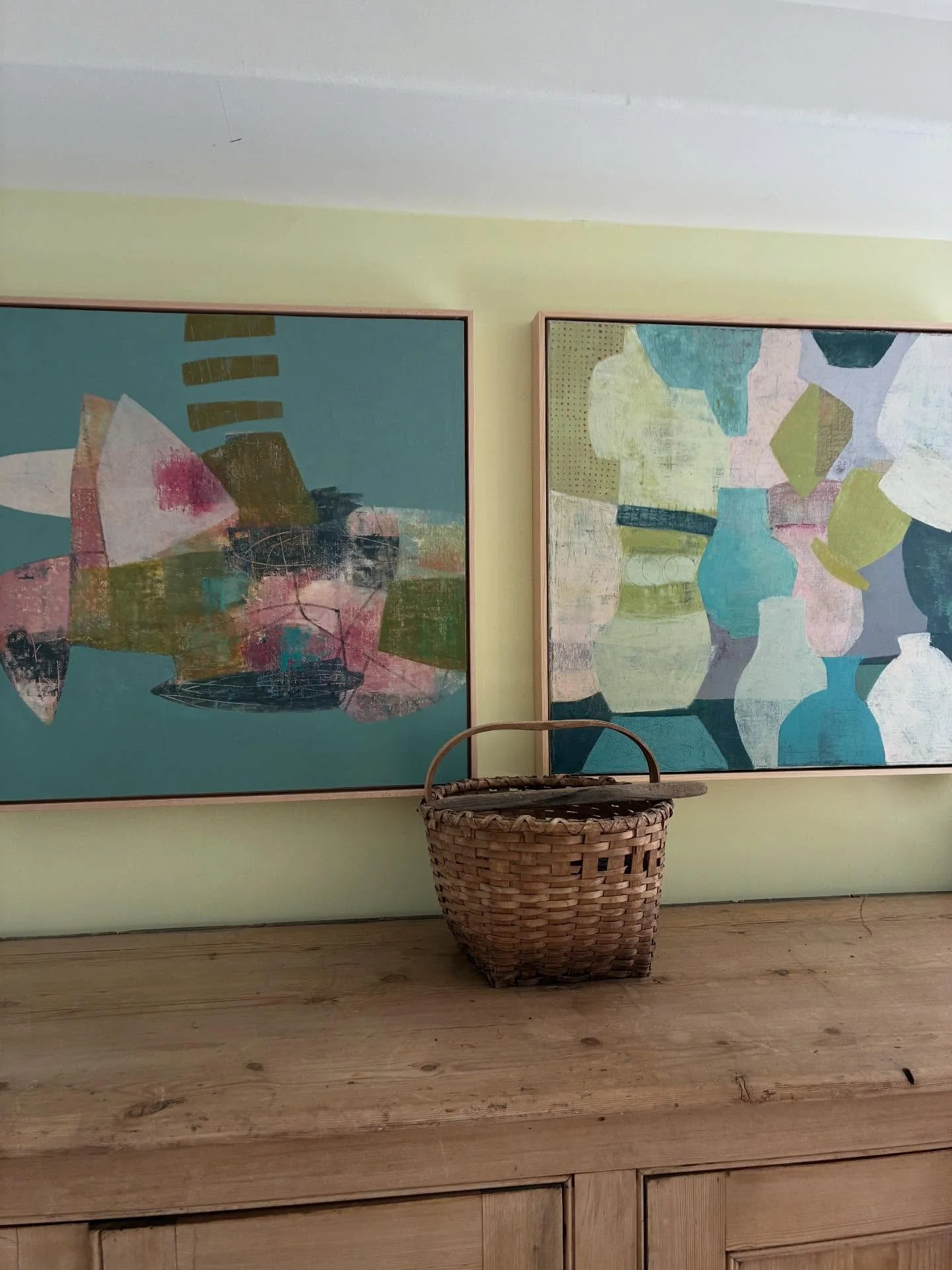 Starting to set up for East Bay Open Studios coming this weekend Sat. &amp; Sun. 11-5. Location details in Bio under Events. Hope you can drop in!
.
.
.
#eastbayopenstudios2025 #oaklandartmurmur #giftsforgiving #driedwreathsforsale #mixedmediapaintin