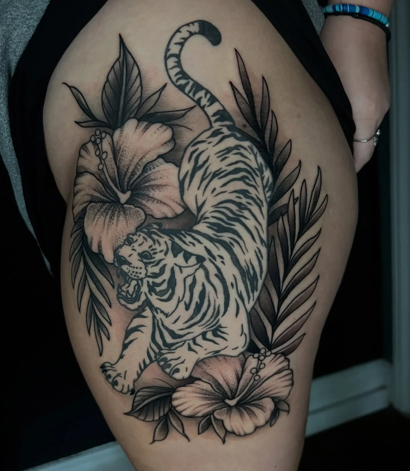Added on to this already existing Tiger #tattooartist #palmbeachgardens #palmbeach #tattoo #southflorida #fl #florida #tattooed #floridatattooartist #tattoosnob #inkedmag