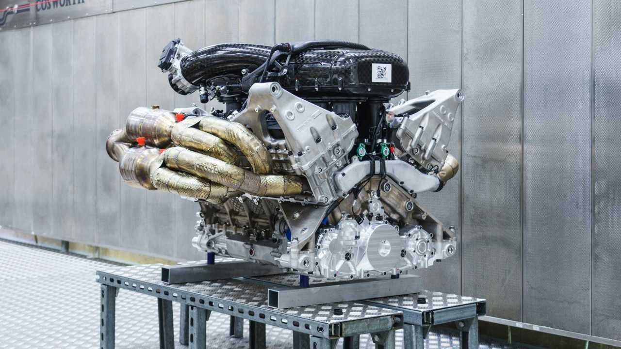 aston-martin-valkyrie-s-cosworth-v12-engine.jpg