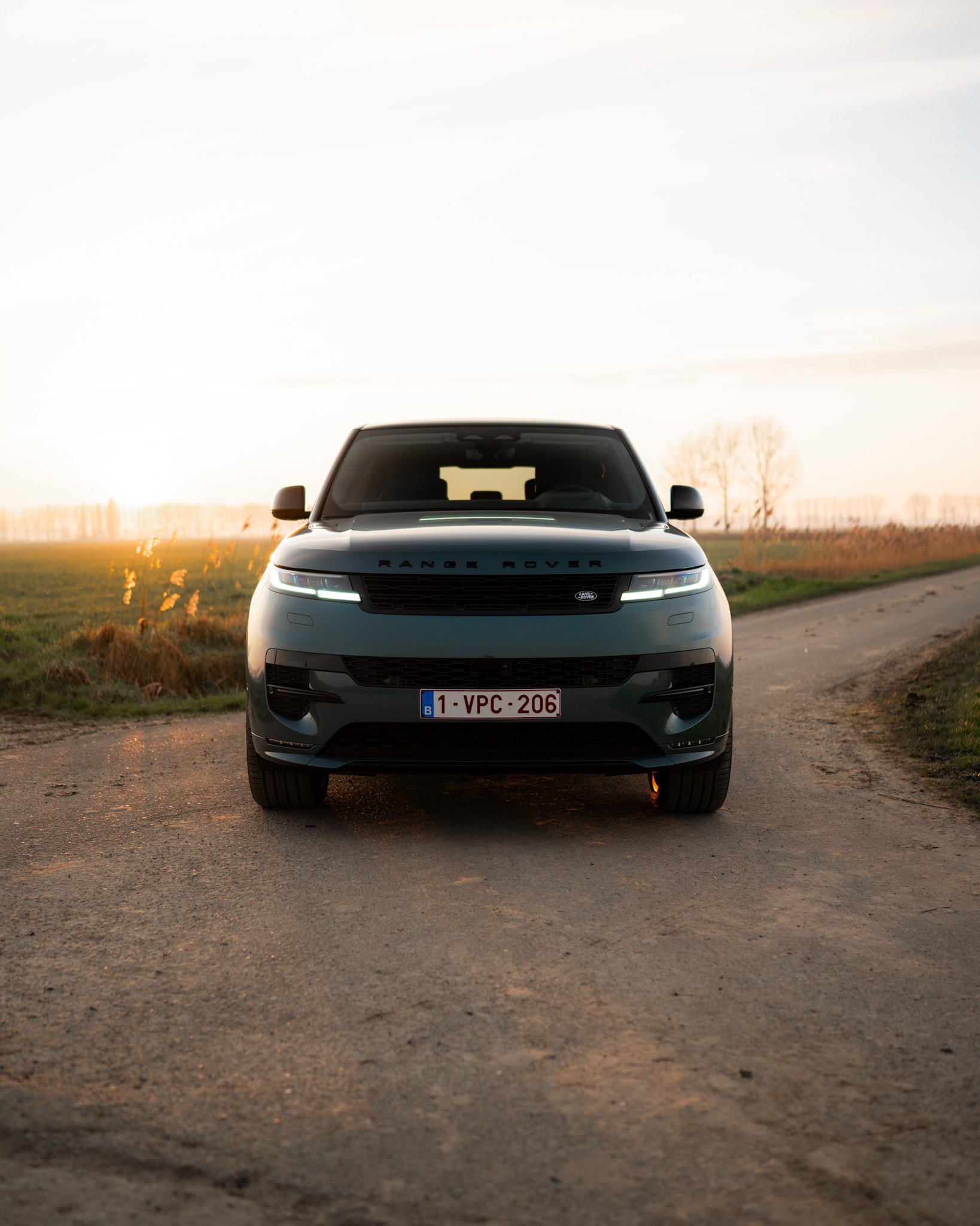 Range Rover Sport PHEV 2023 - Review — Car Journalism
