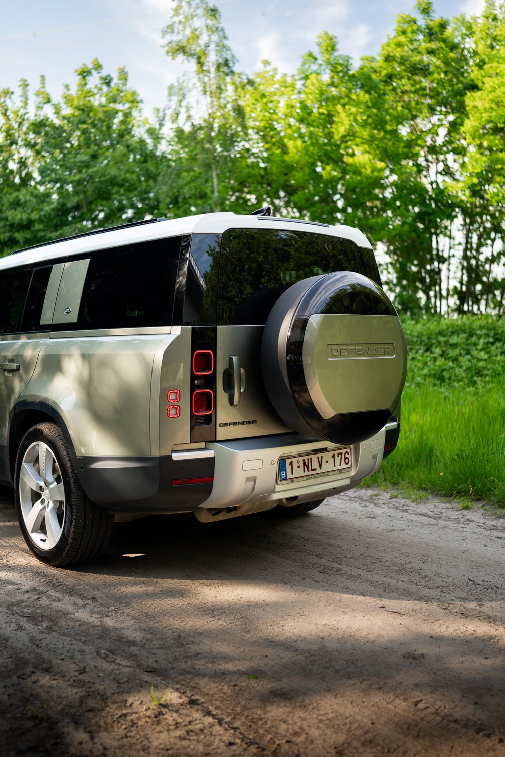 Land Rover Defender 130 Rear