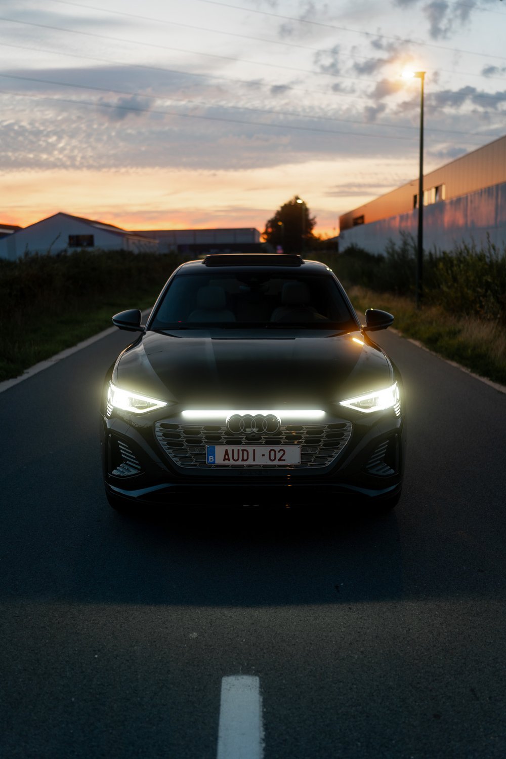2023 Audi Q8 e-tron Front