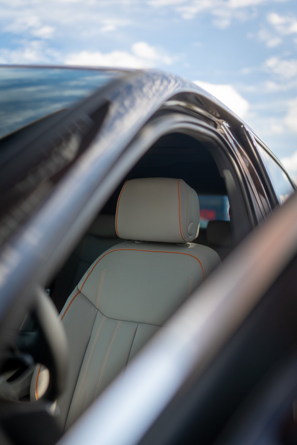 2023 Audi Q8 e-tron Interior