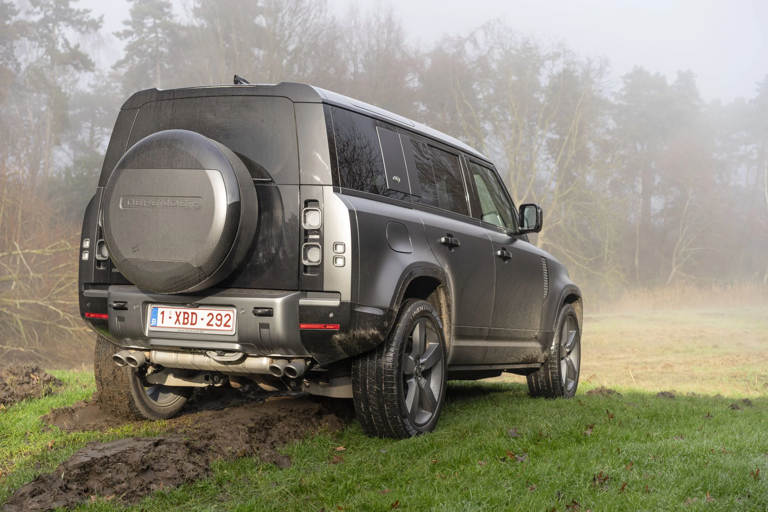 Land Rover Defender P525, the V8 powerhouse