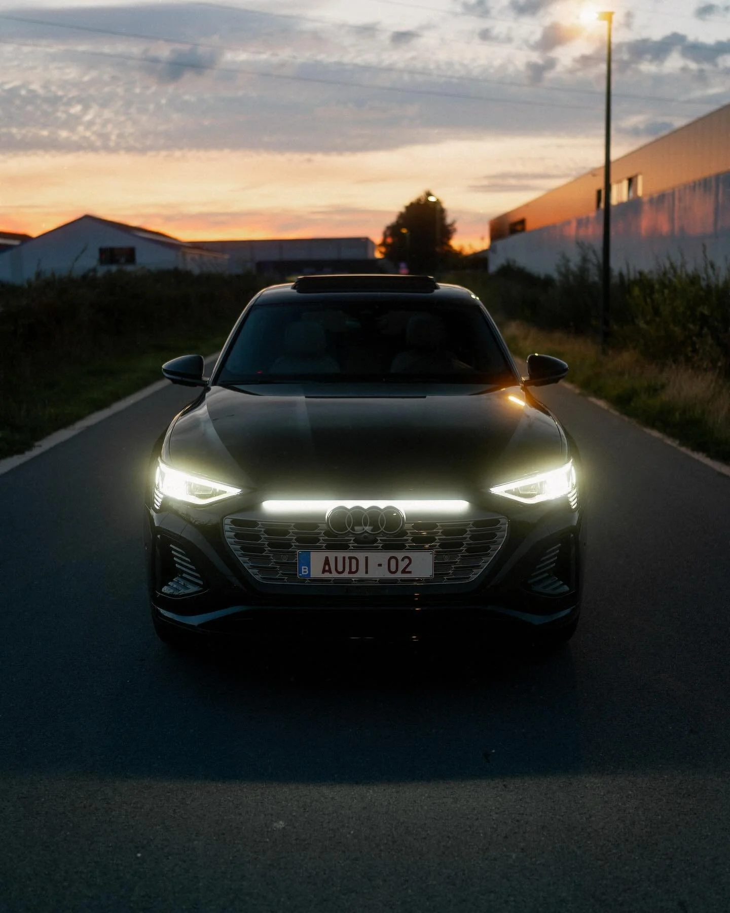 Read all about the 2023 Audi Q8 e-tron! (Link in bio)

#audi #audiq8 #audiq8etron #etron #audietron #q8 #q8etron