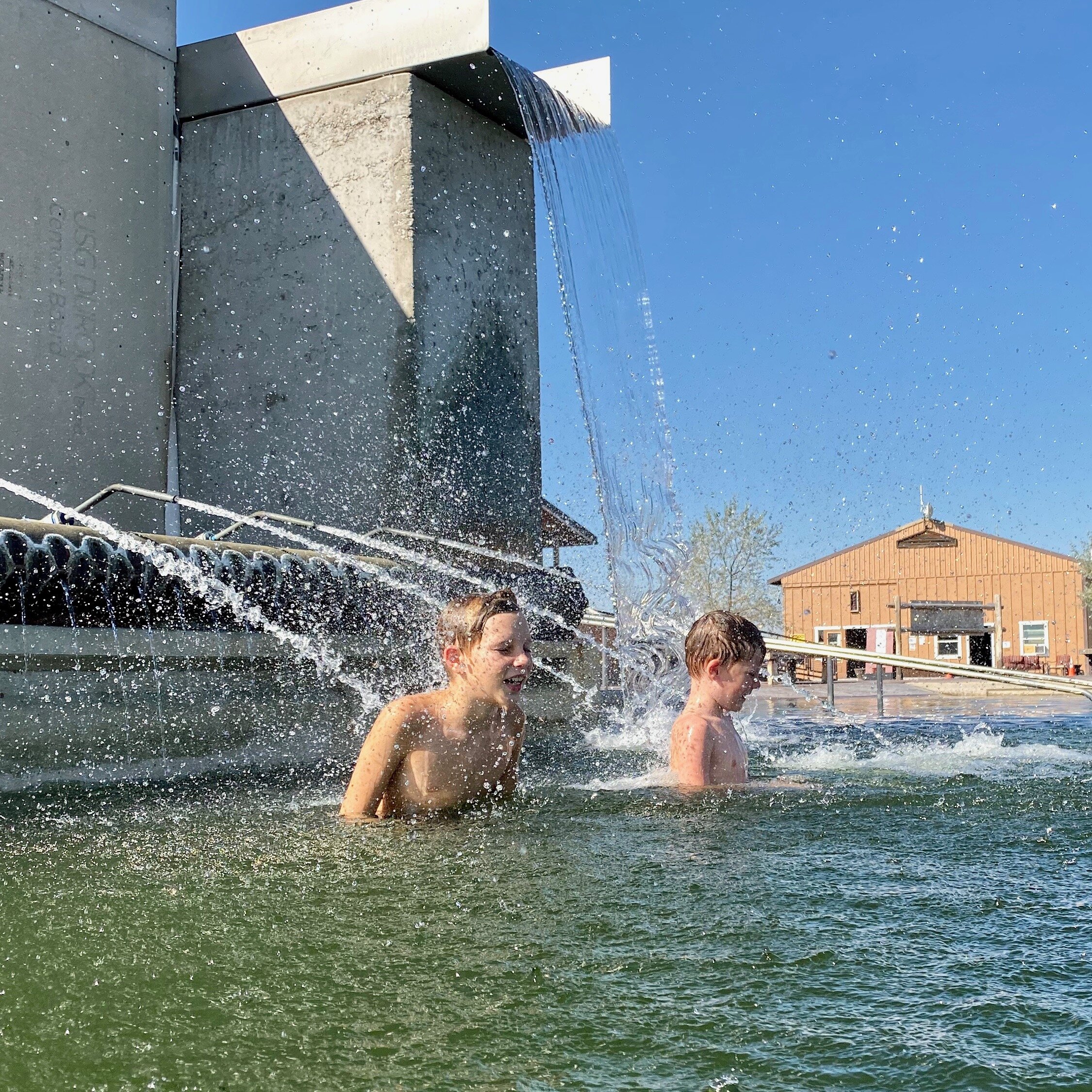 Our overnight between Vegas and Bend featured a natural hot spring… highly recommend Crane Hot Springs!